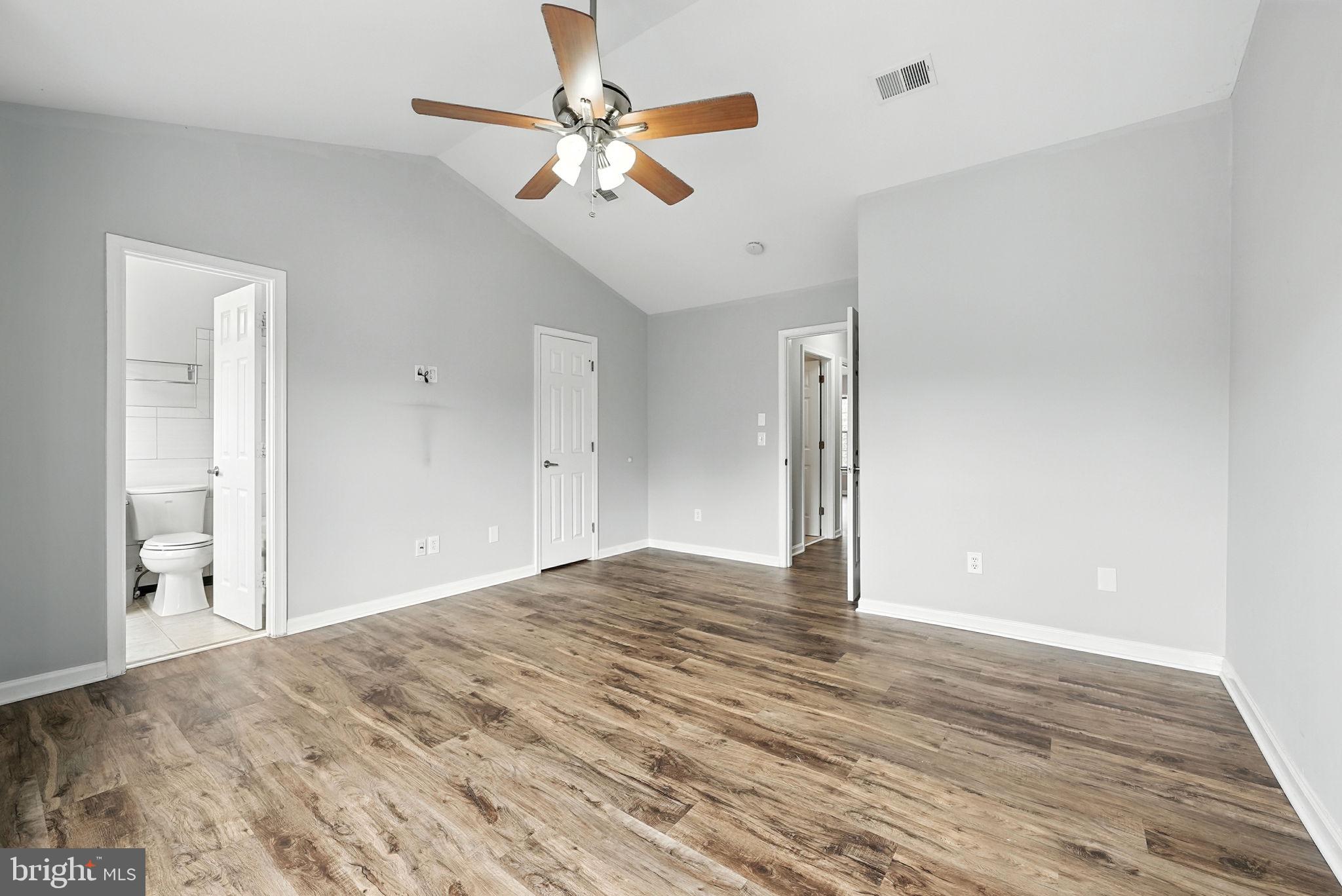 BELMONT GREENE - Residential