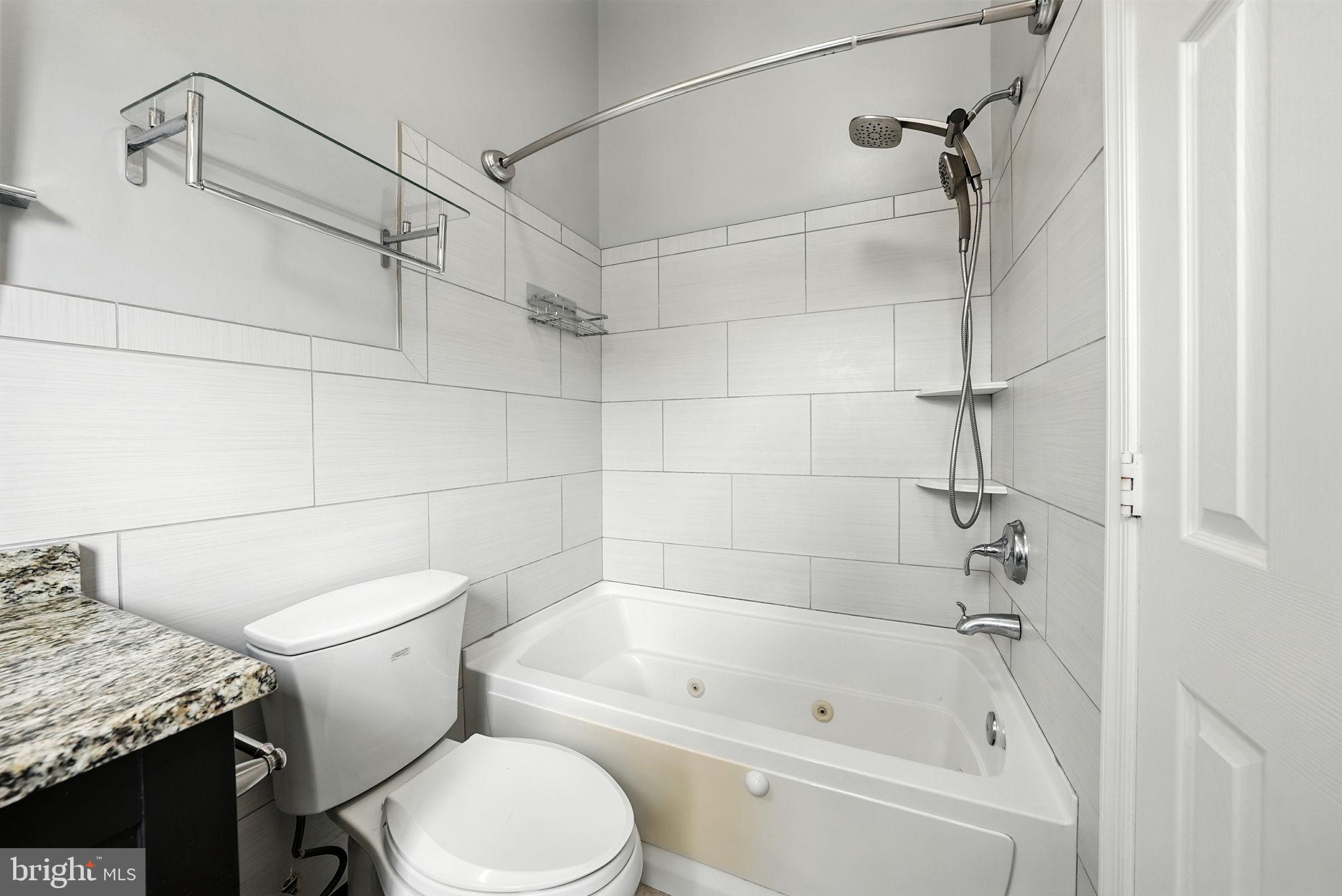 BELMONT GREENE - Residential