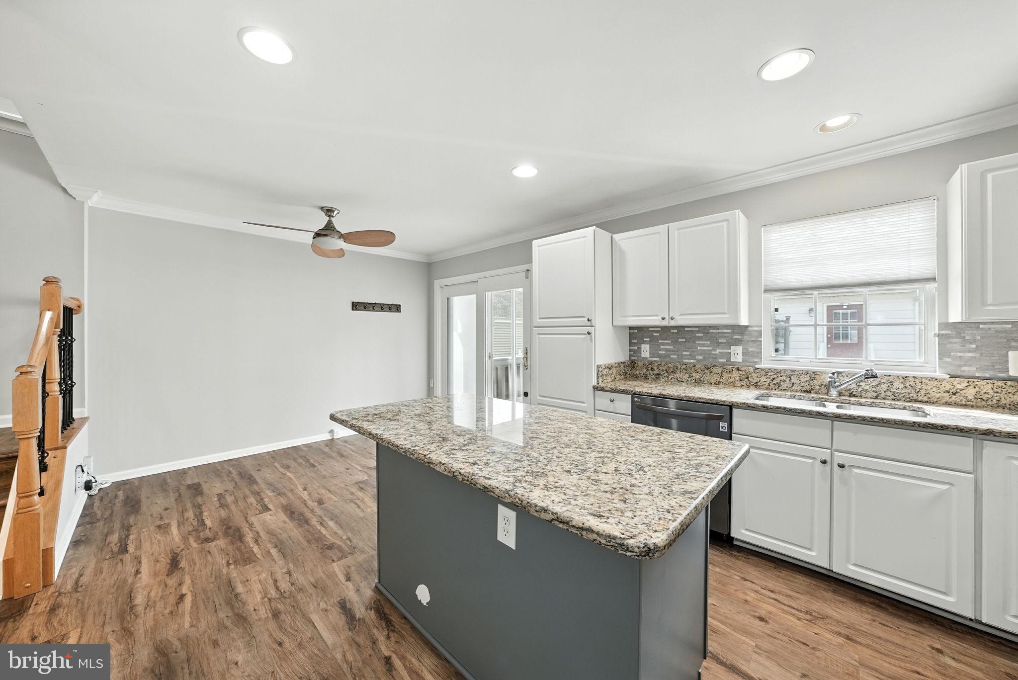 BELMONT GREENE - Residential