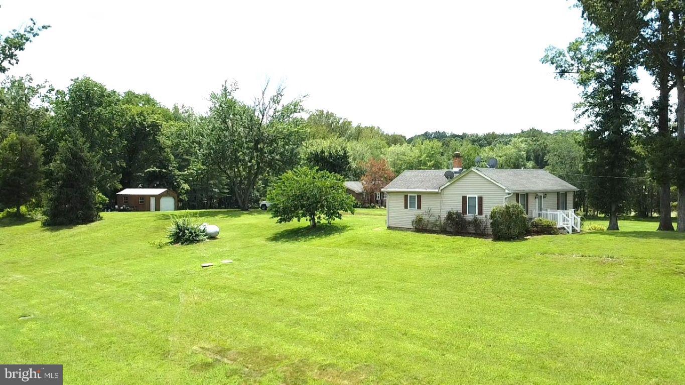 2575 COURTNEY SCHOOL ROAD