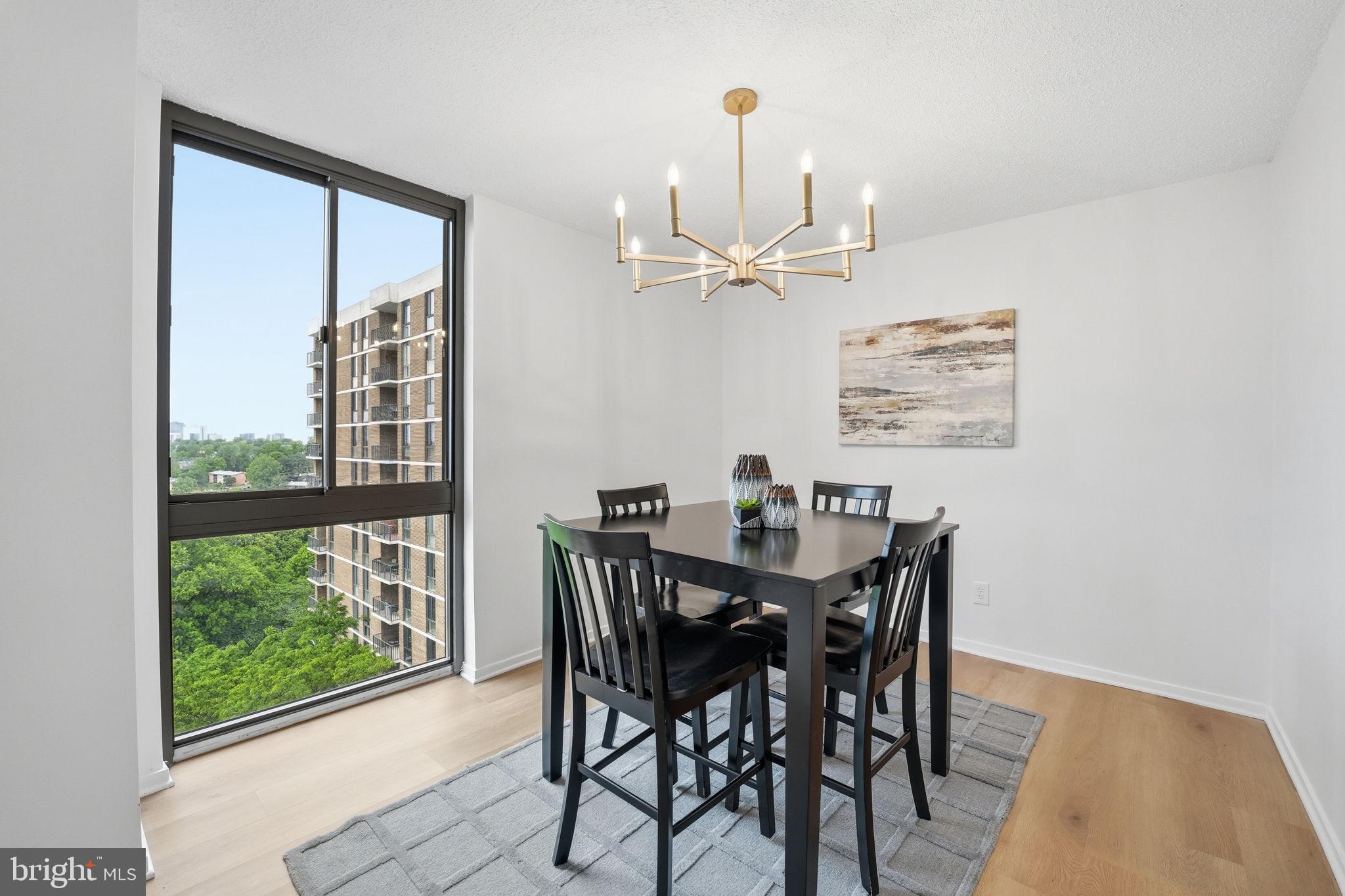 IDYLWOOD TOWERS CONDO - Residential