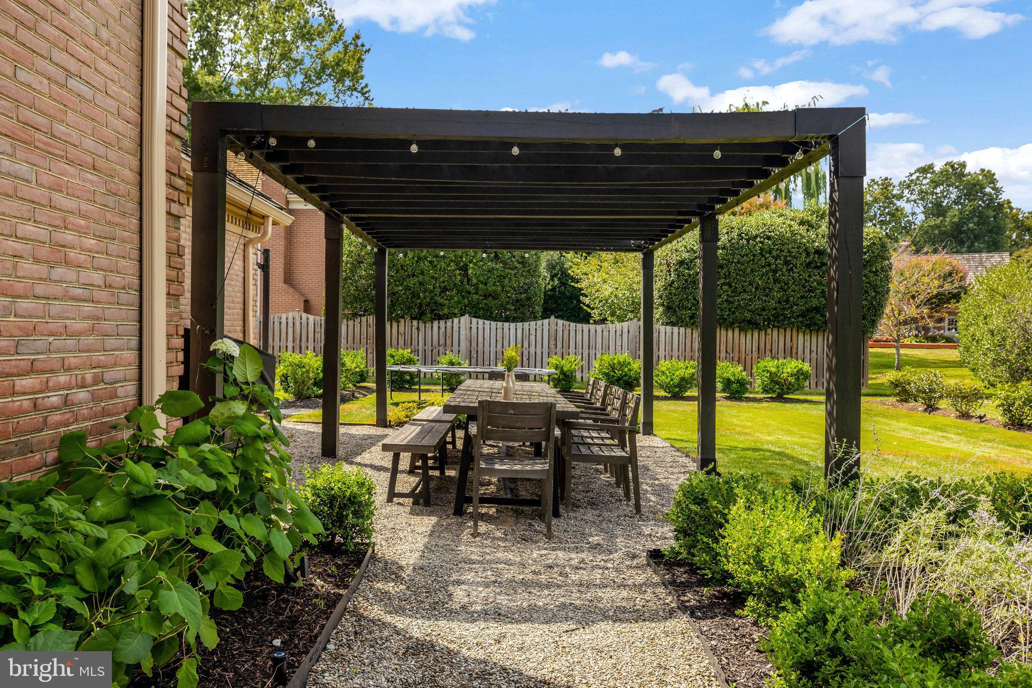 EVERMAY - Residential Lease