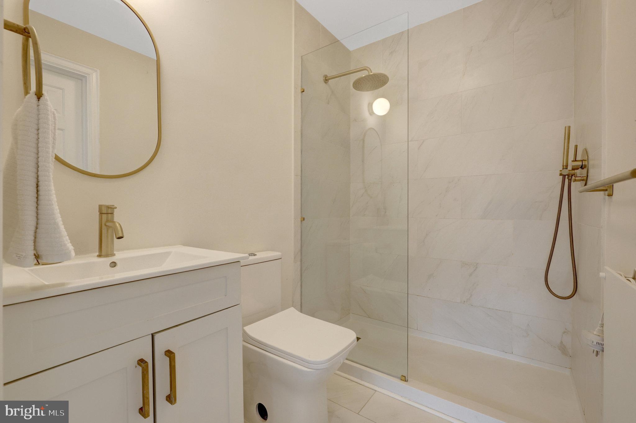 EVERMAY - Residential Lease