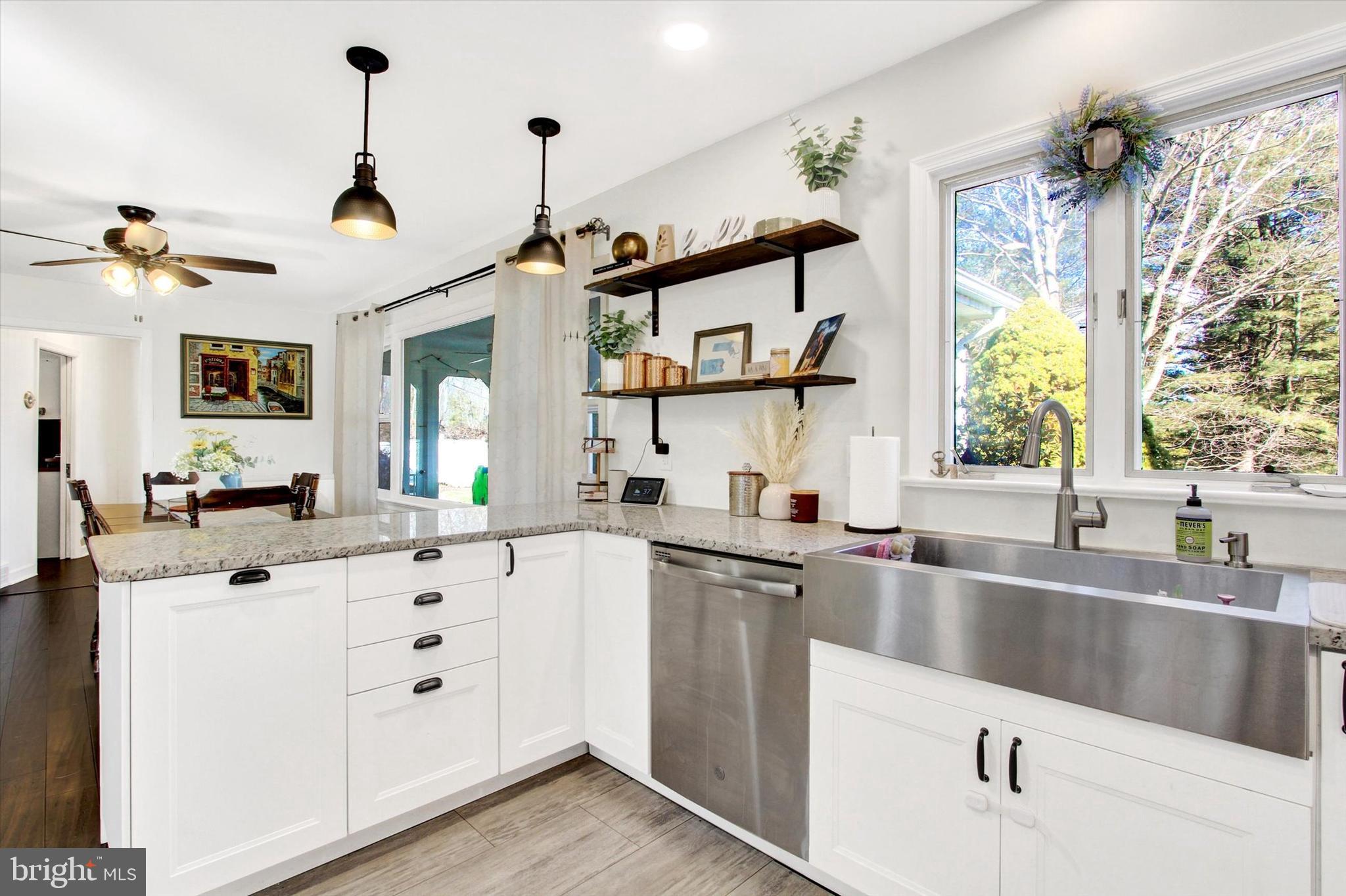 CUMBERLAND TOWNSHIP - Residential