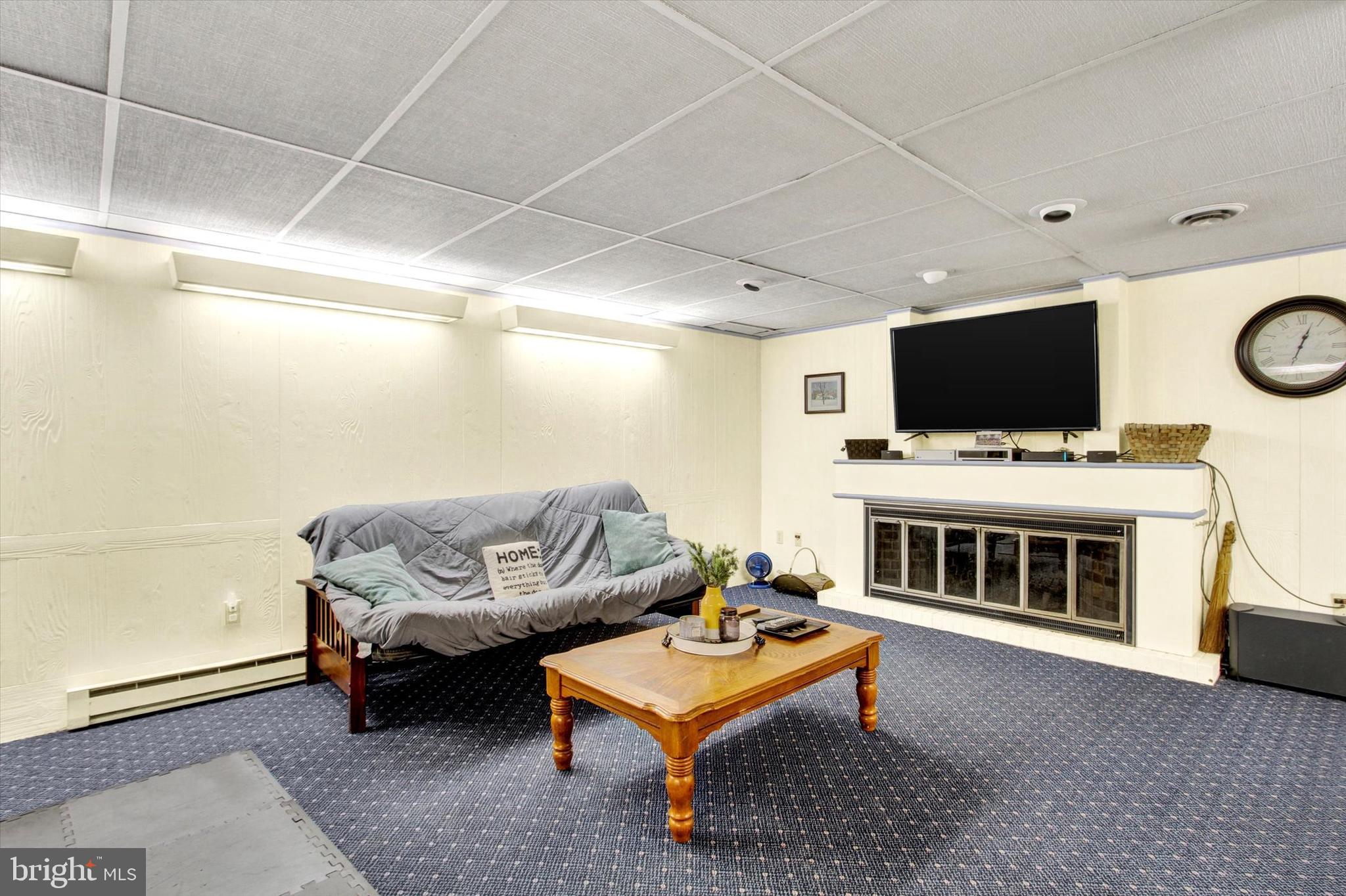 CUMBERLAND TOWNSHIP - Residential