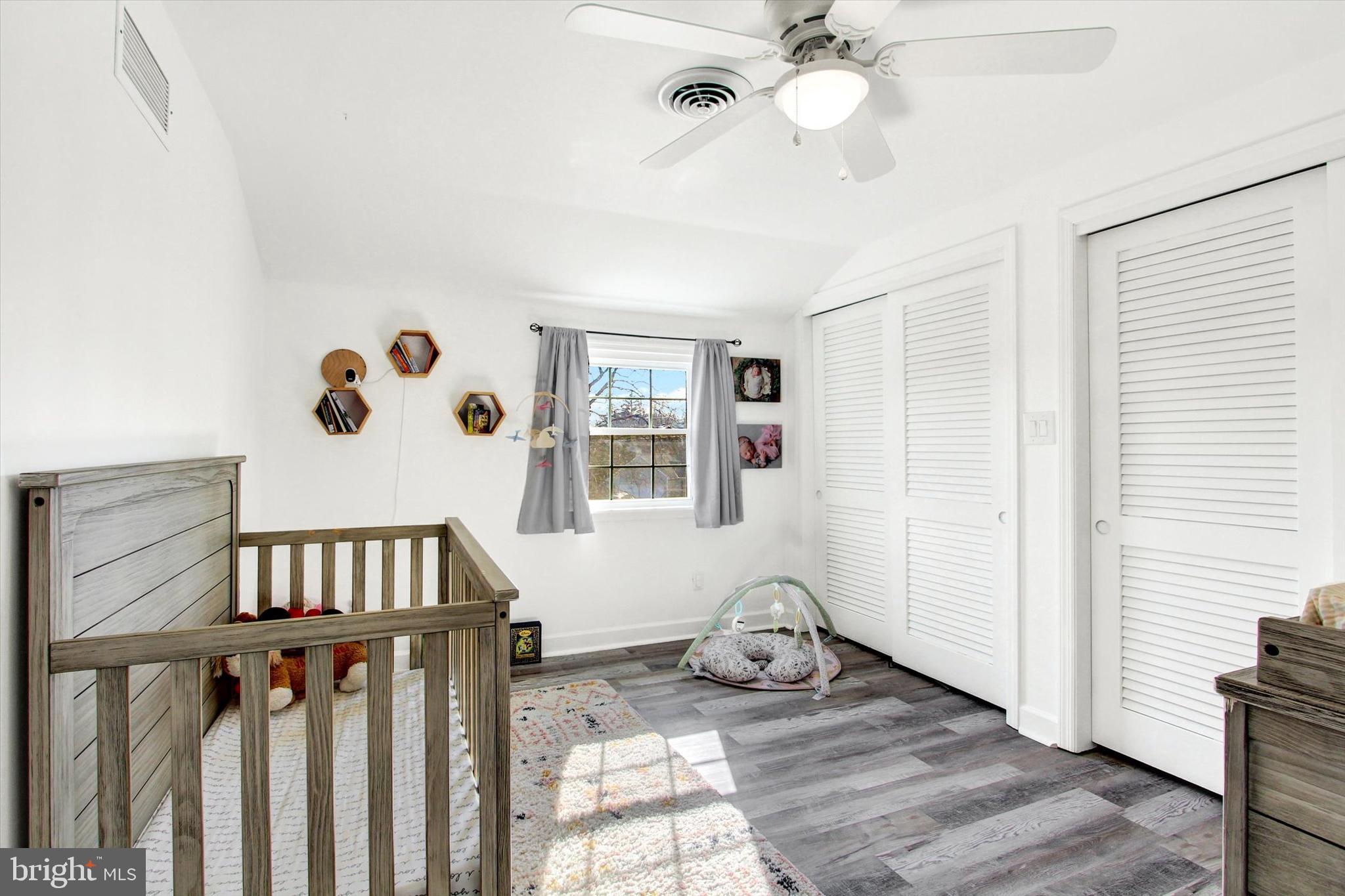 CUMBERLAND TOWNSHIP - Residential