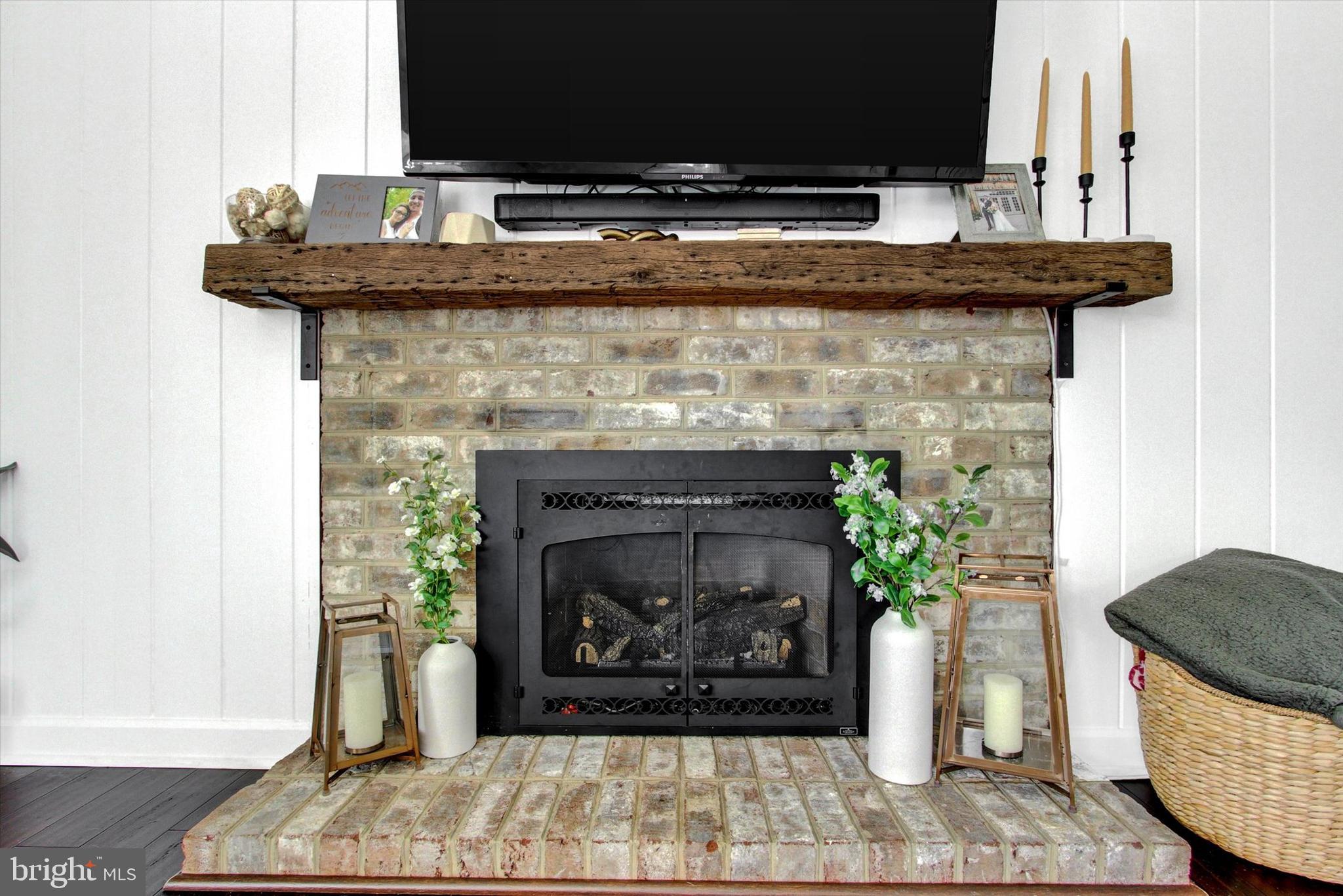 CUMBERLAND TOWNSHIP - Residential