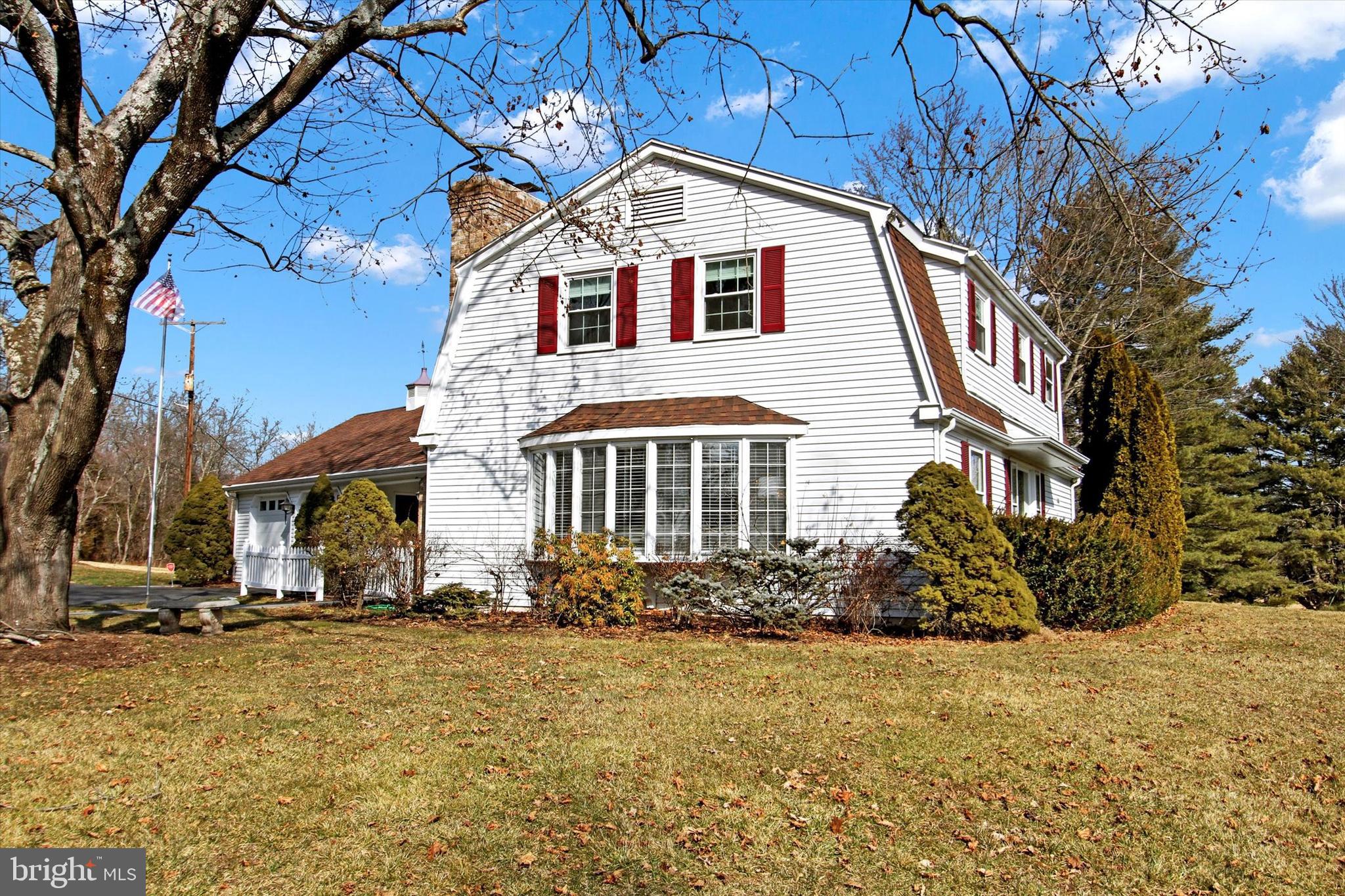 CUMBERLAND TOWNSHIP - Residential