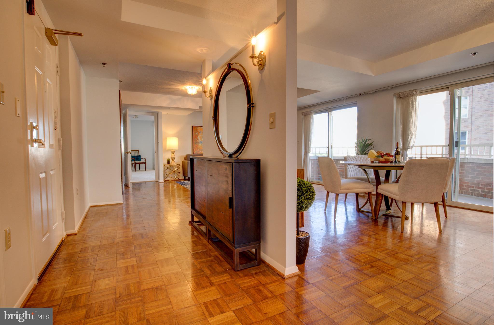 THE JEFFERSON - SUNRISE SENIOR LIVING - Residential