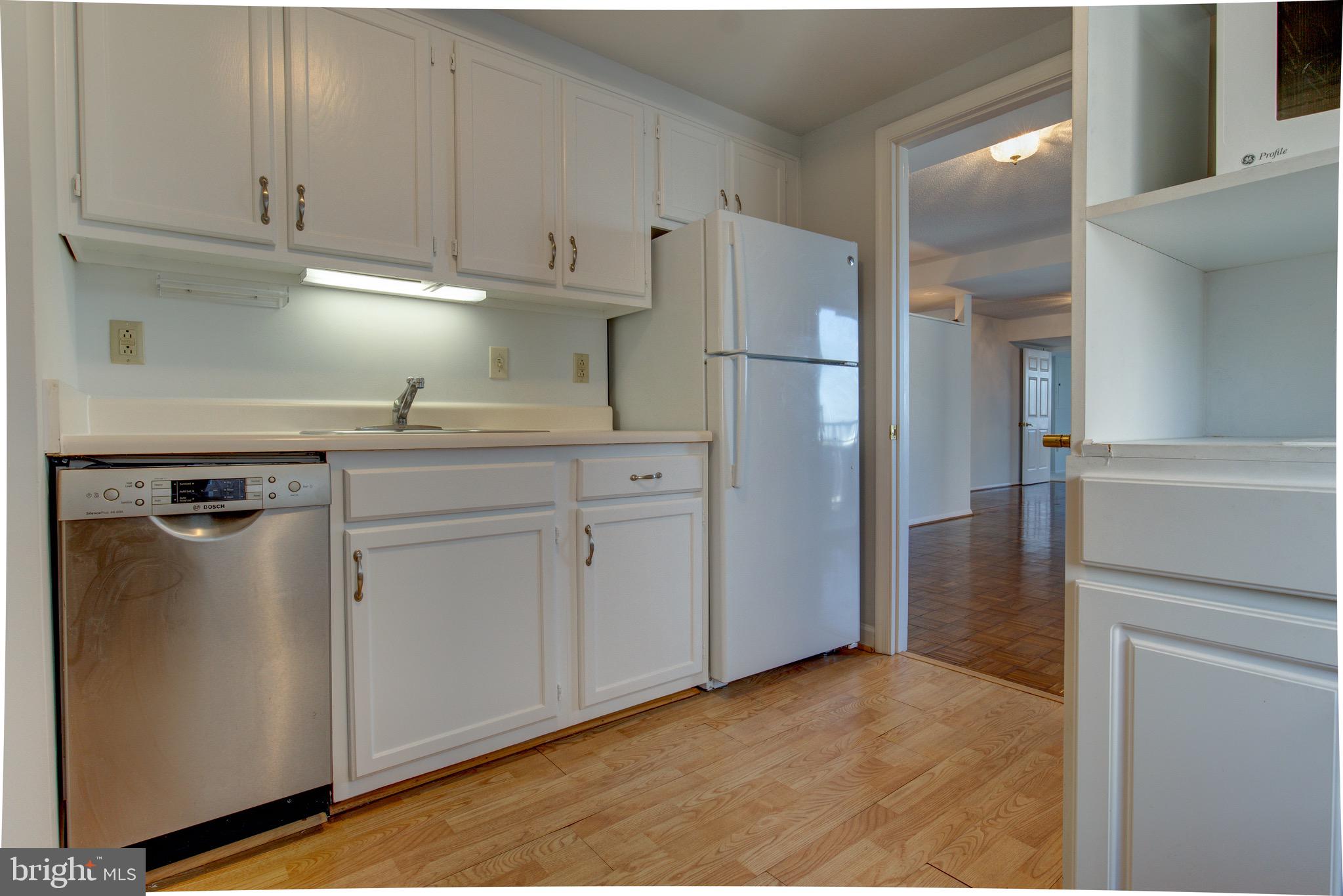 THE JEFFERSON - SUNRISE SENIOR LIVING - Residential