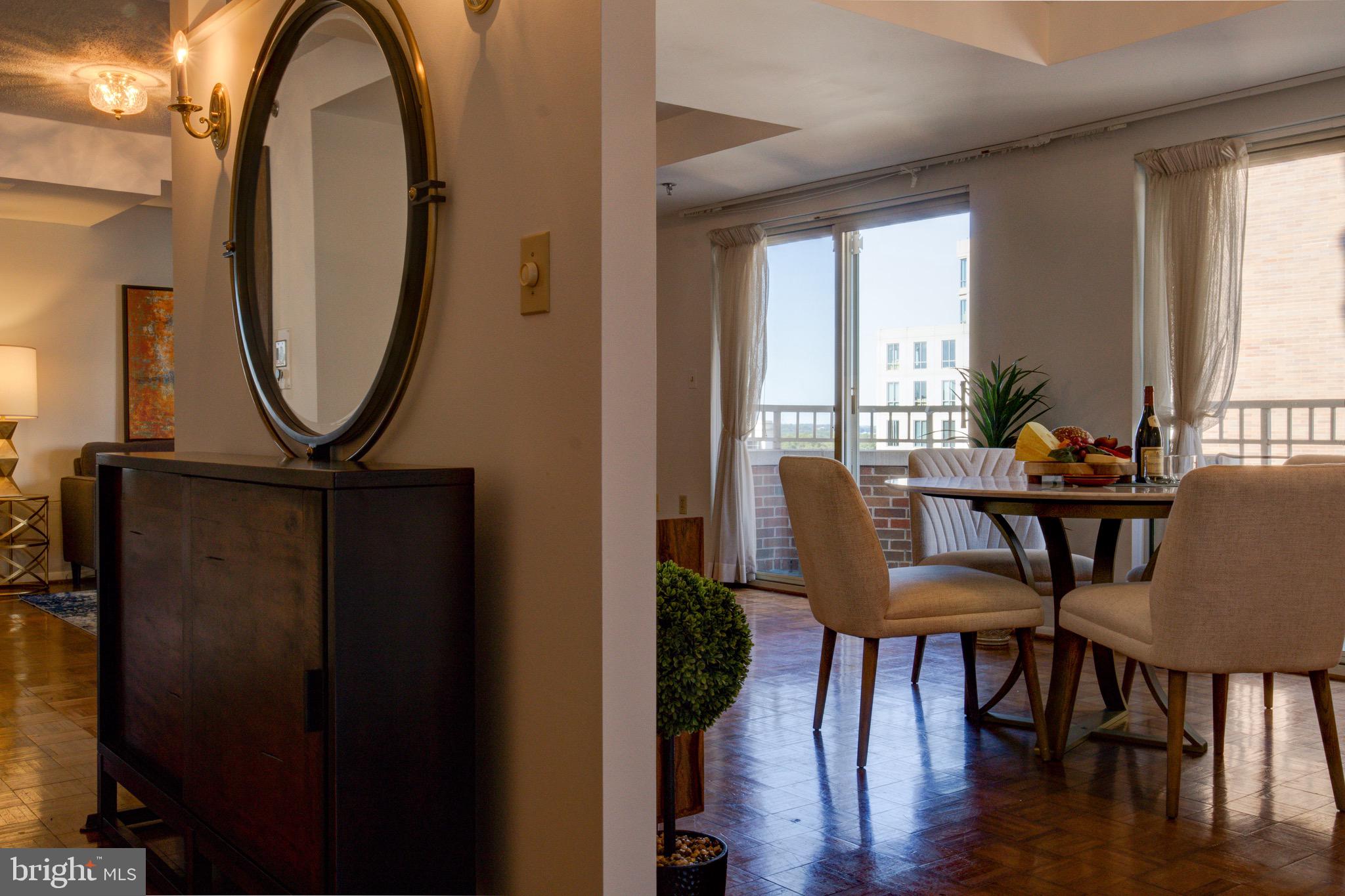 THE JEFFERSON - SUNRISE SENIOR LIVING - Residential