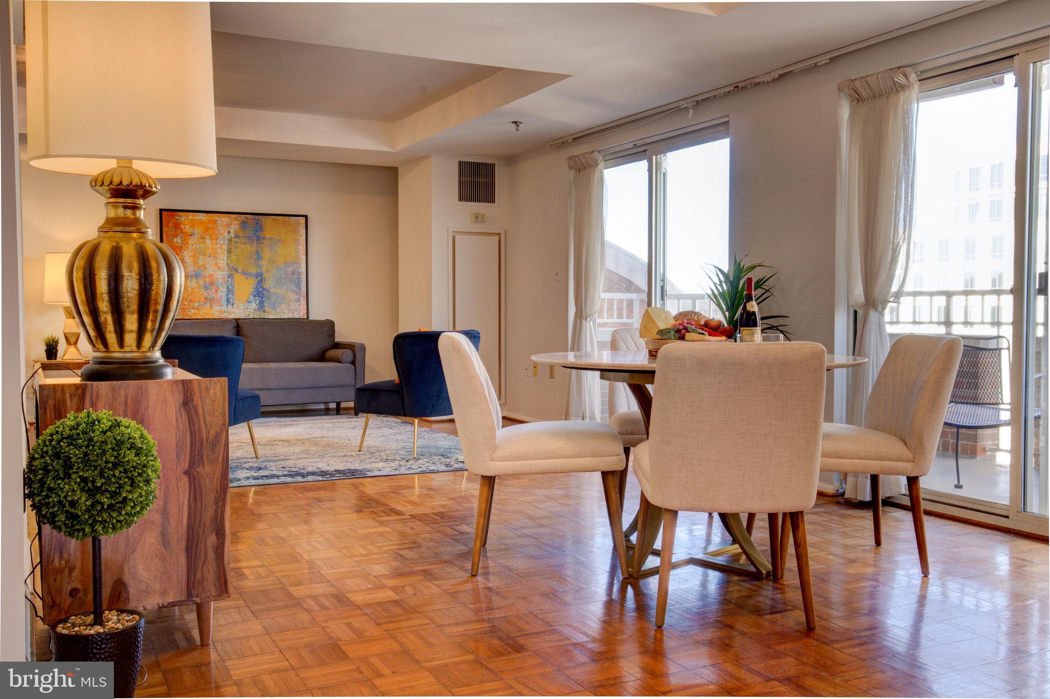 THE JEFFERSON - SUNRISE SENIOR LIVING - Residential