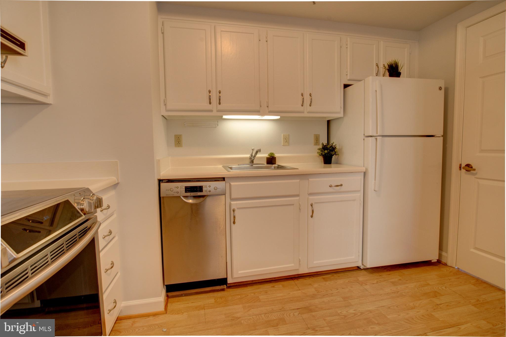 THE JEFFERSON - SUNRISE SENIOR LIVING - Residential