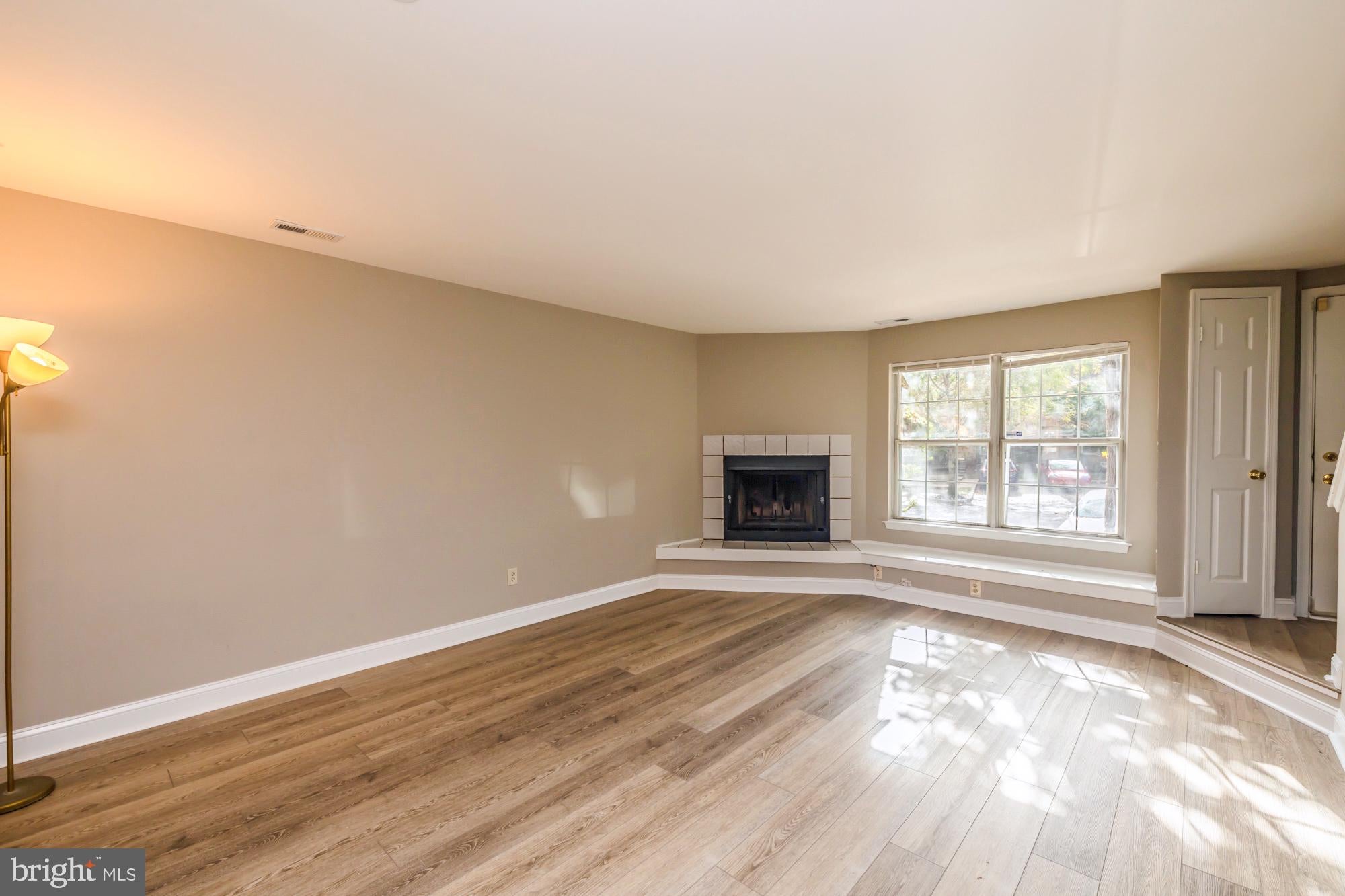 44 RAMPART DRIVE 44