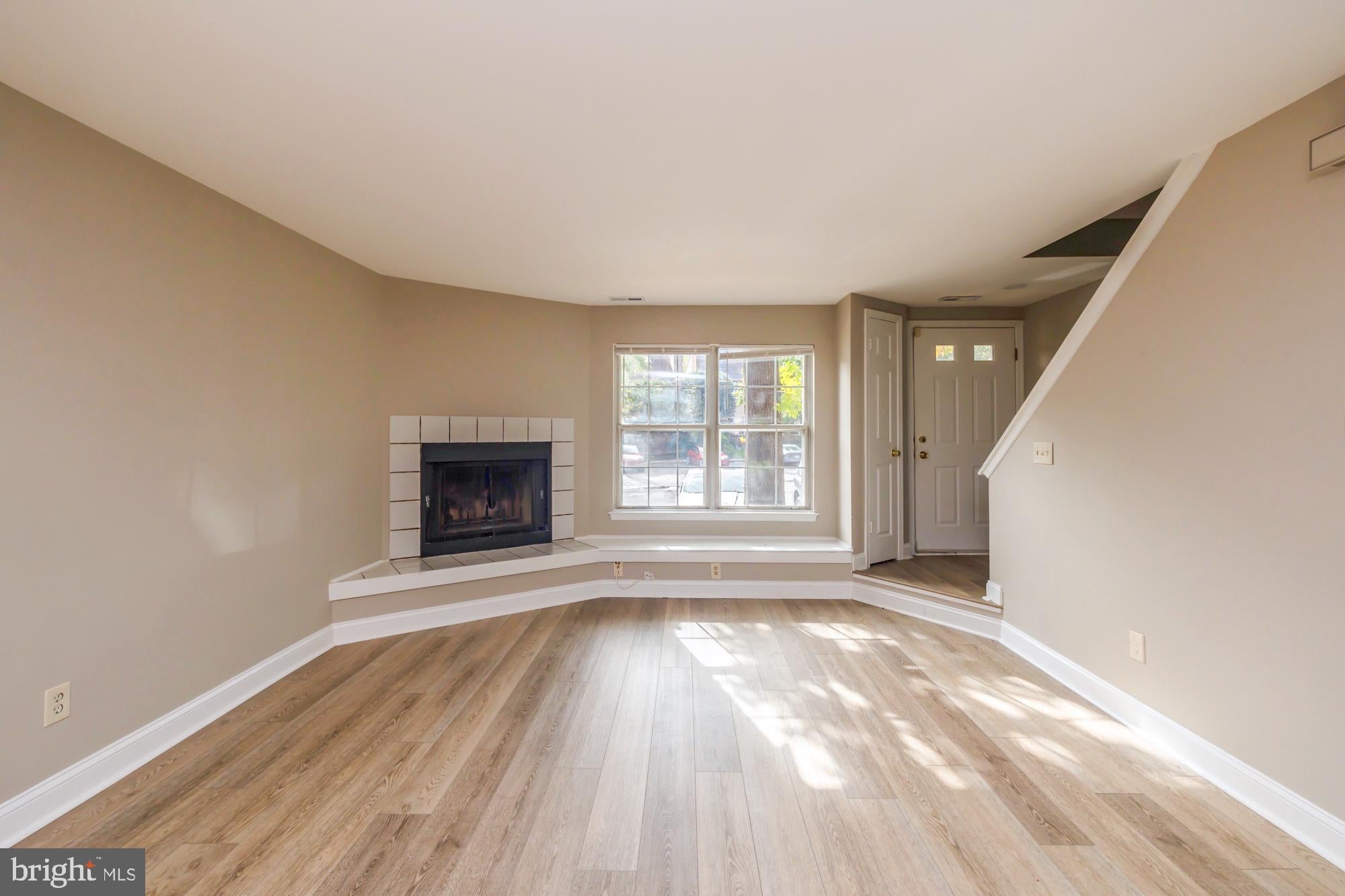 44 RAMPART DRIVE 44