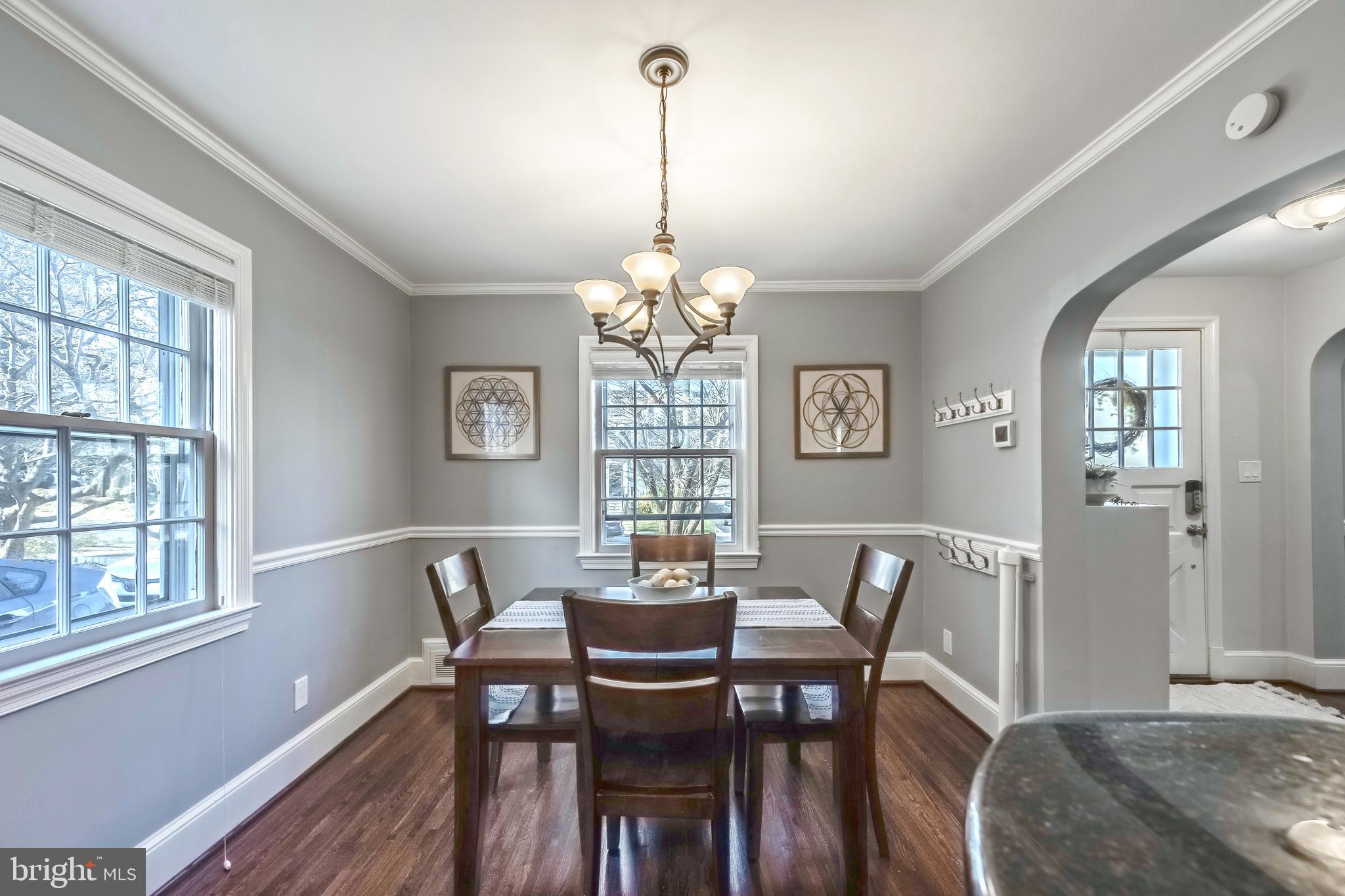 OVER LEE KNOLLS - Residential