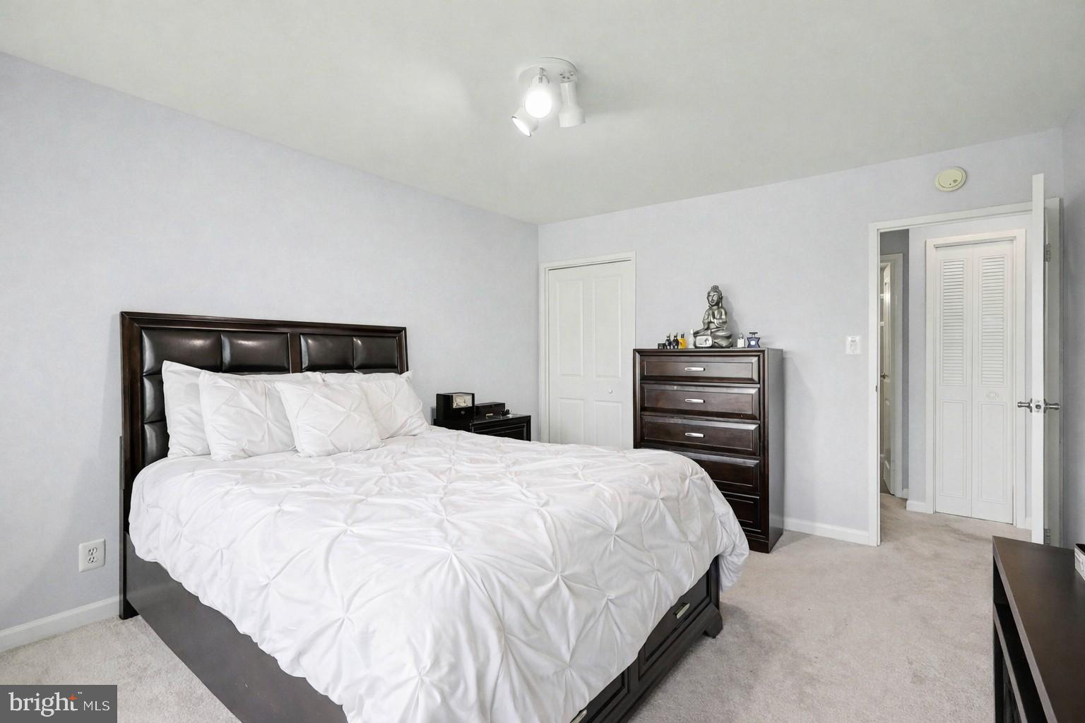 MAIN STREET GREEN - Residential