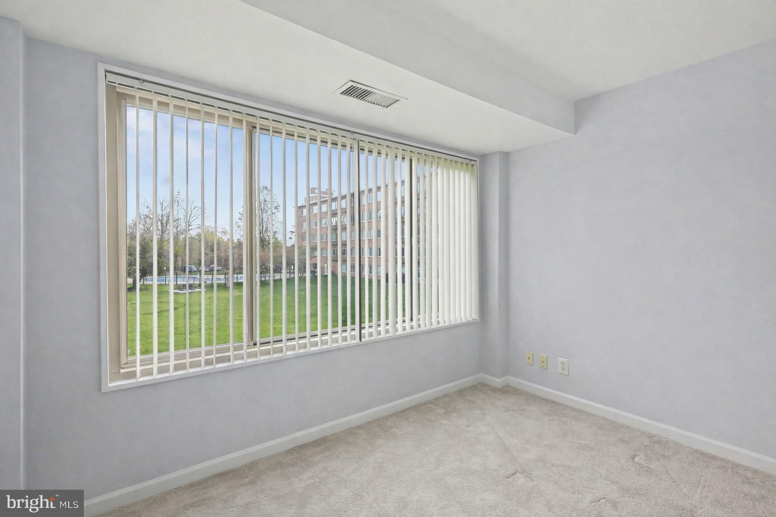 MAIN STREET GREEN - Residential