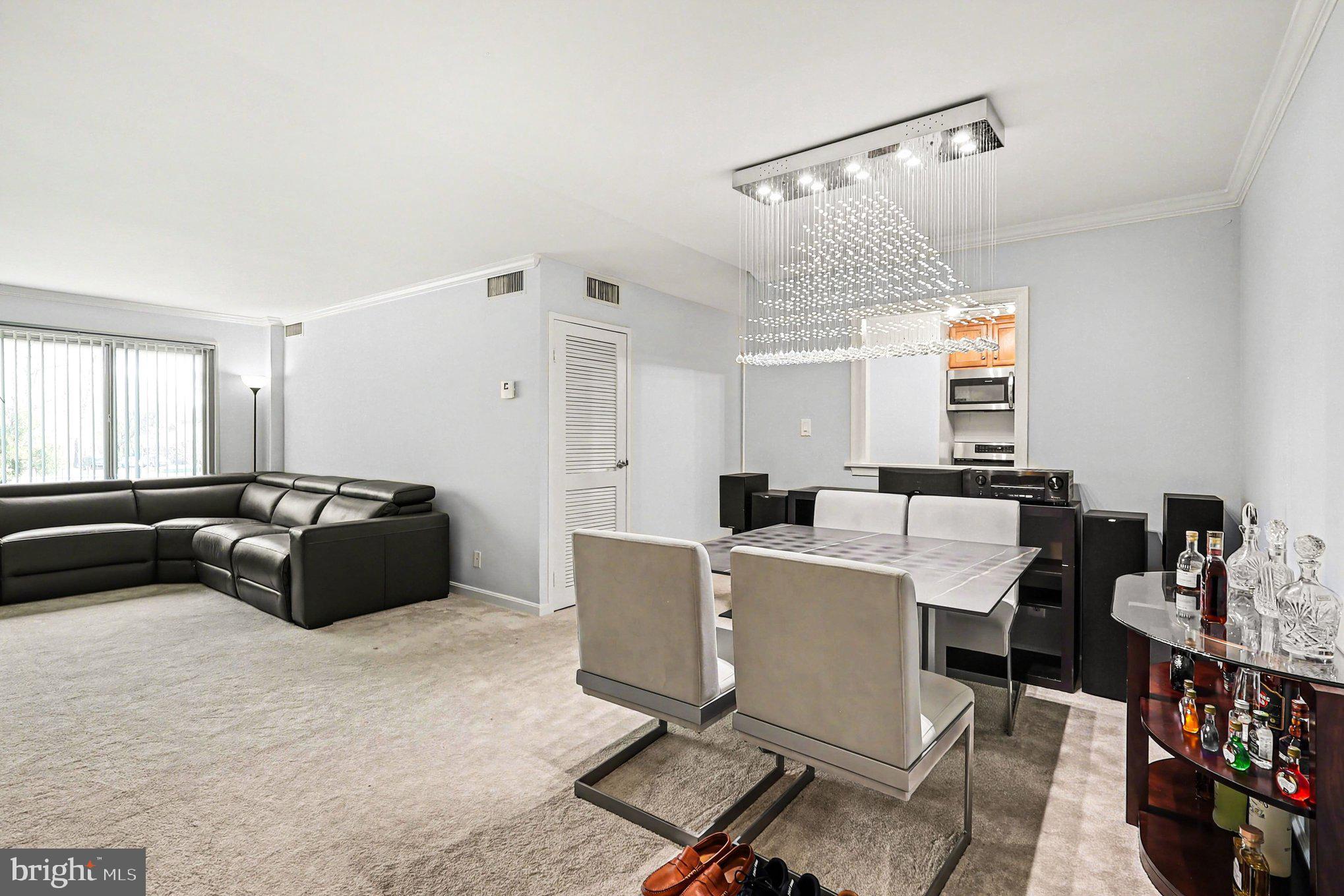 10570 MAIN STREET 203