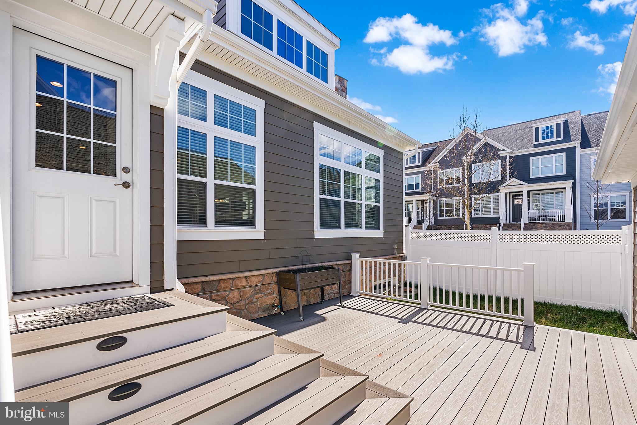 SPRING OAK - Residential