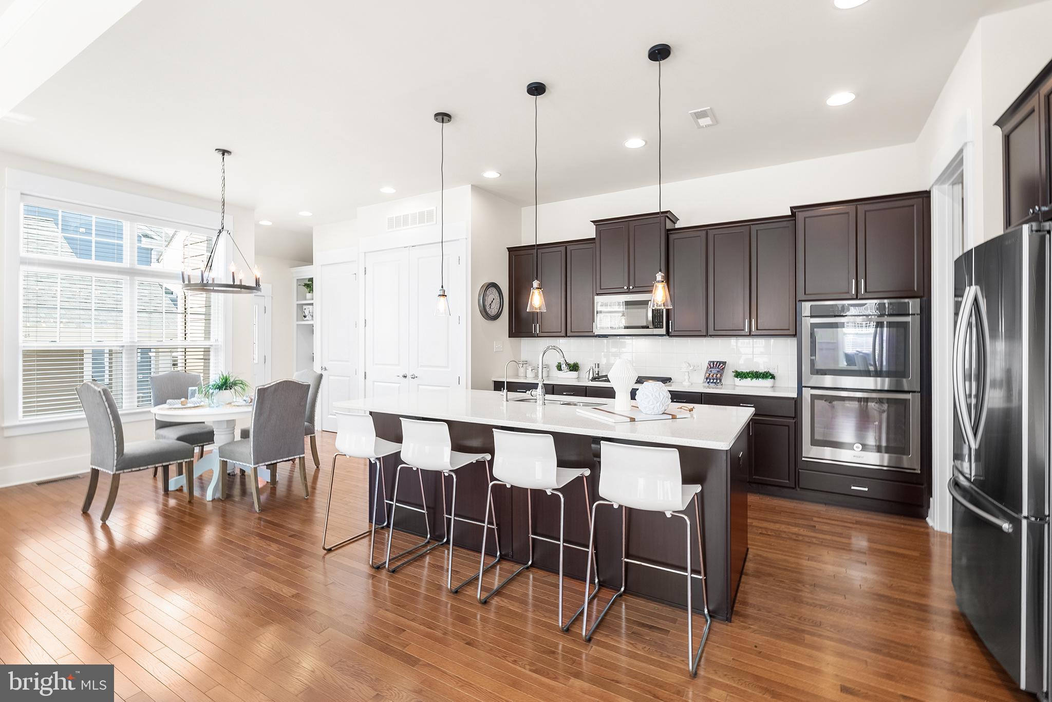 SPRING OAK - Residential