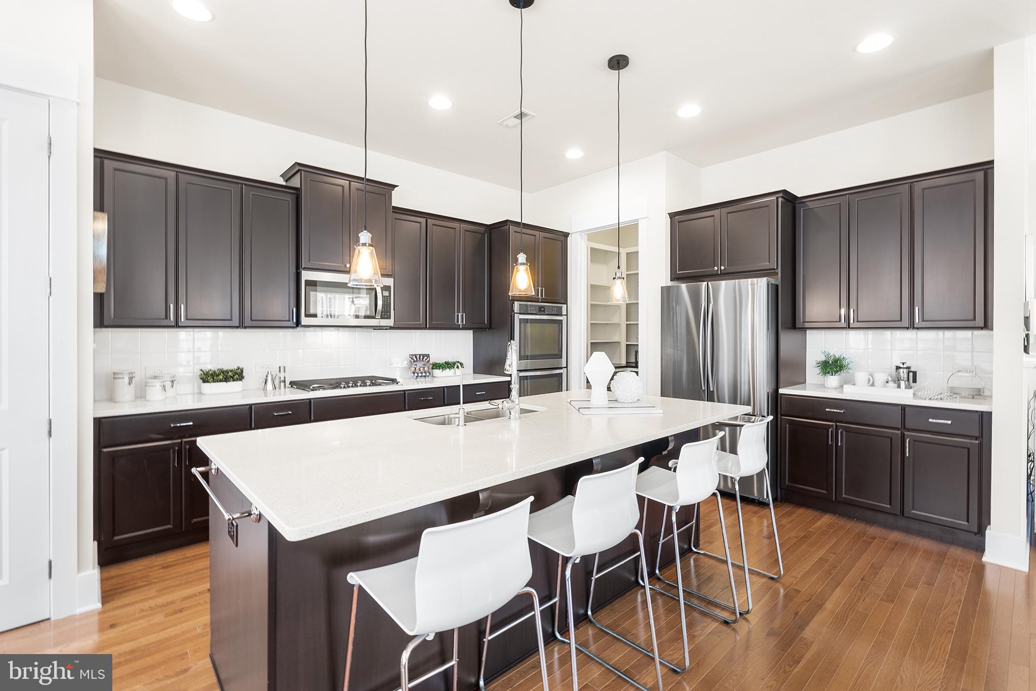 SPRING OAK - Residential