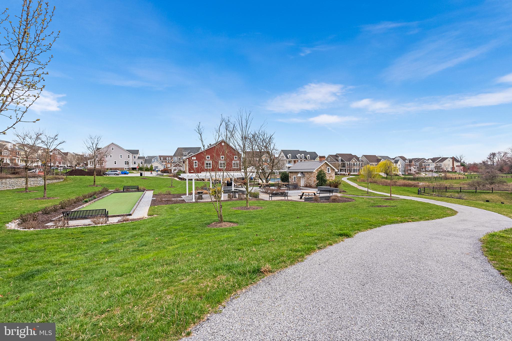 SPRING OAK - Residential