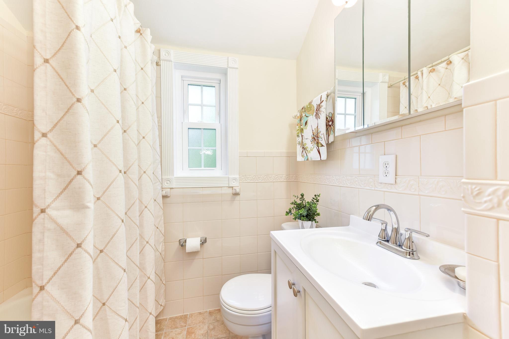 FAIRLINGTON TOWNE - Residential