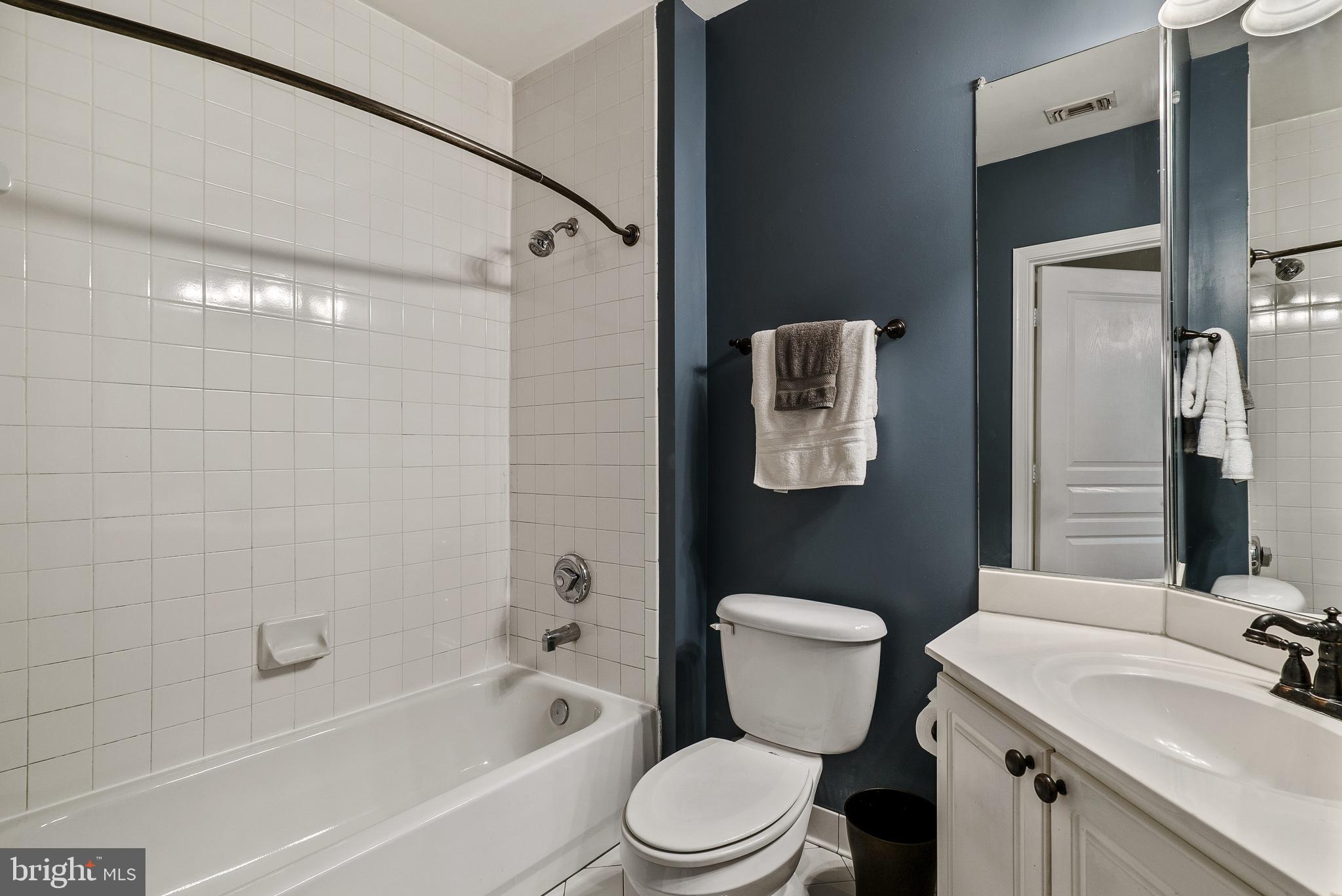 WORLDGATE - Residential Lease