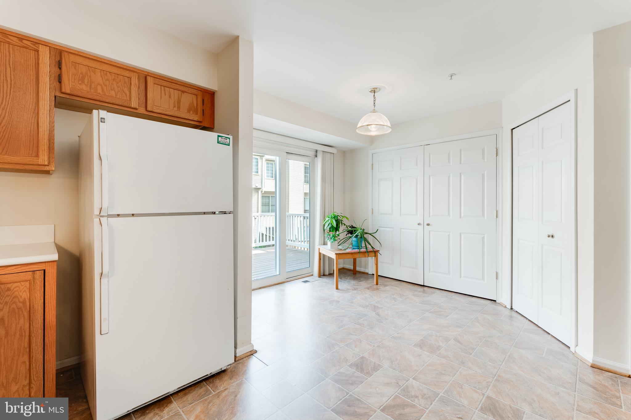 RUSSETT - Residential