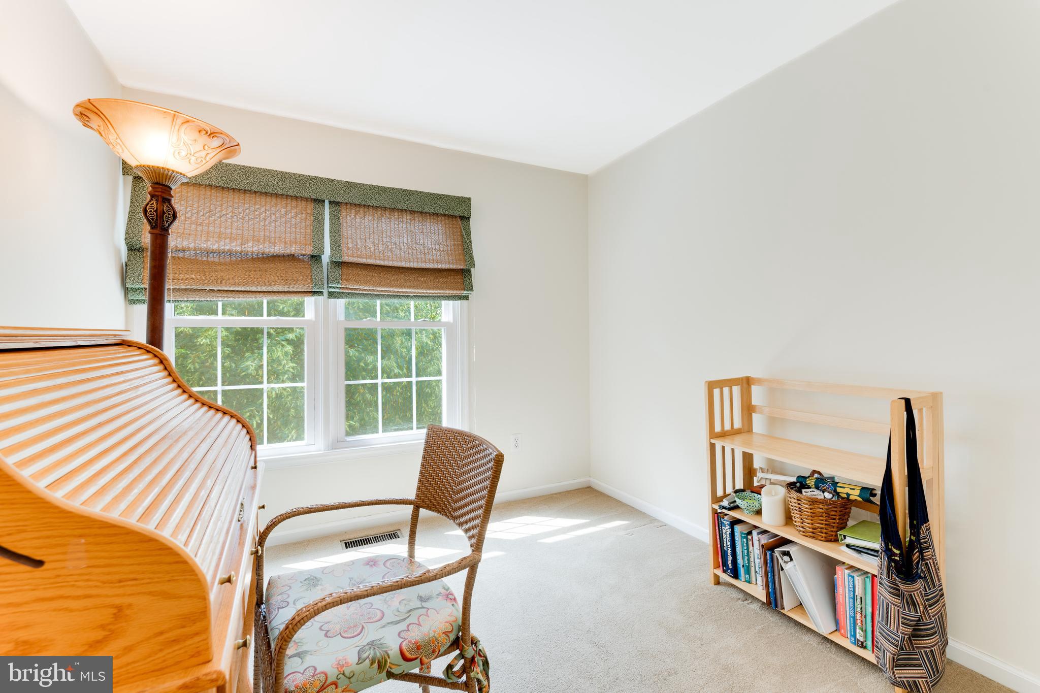 RUSSETT - Residential