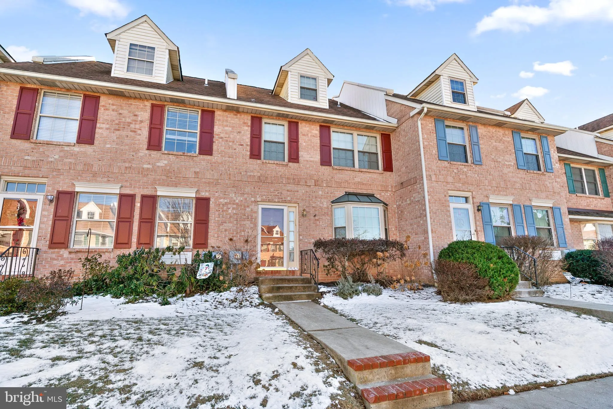 Norristown, Pennsylvania 19401, United States, 3 Bedrooms Bedrooms, ,3 BathroomsBathrooms,Residential,Pending,19307