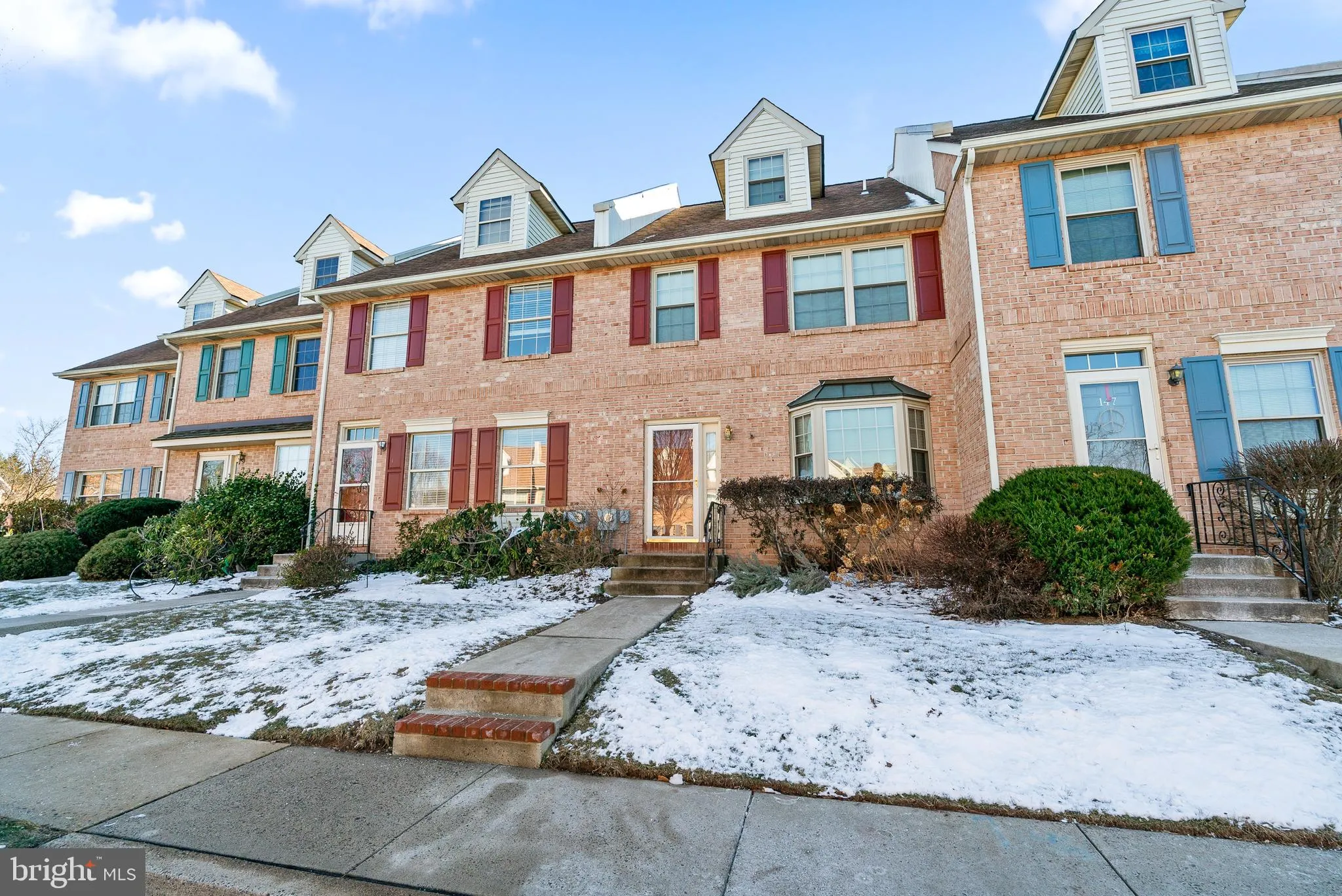 Norristown, Pennsylvania 19401, United States, 3 Bedrooms Bedrooms, ,3 BathroomsBathrooms,Residential,Pending,19307