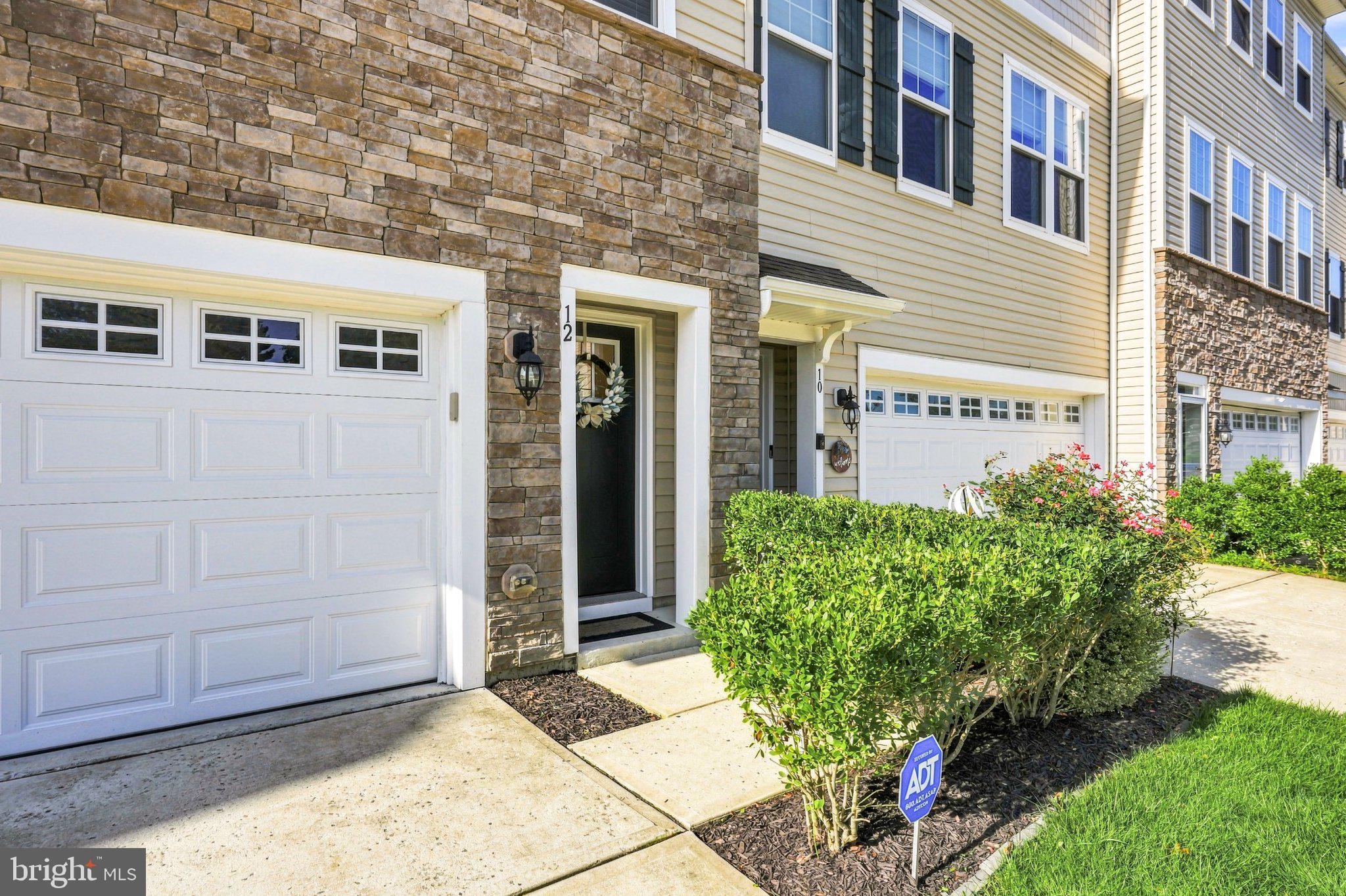 12 SULLIVAN WAY