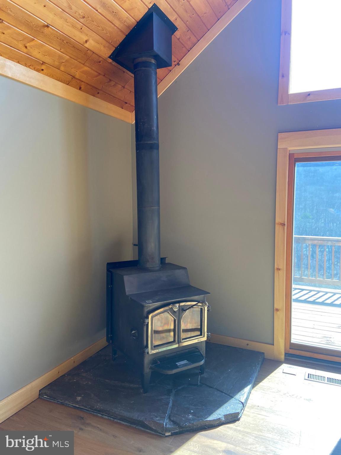 TROUT POND PROPERTY OWNERS ASSOCIATION - Residential