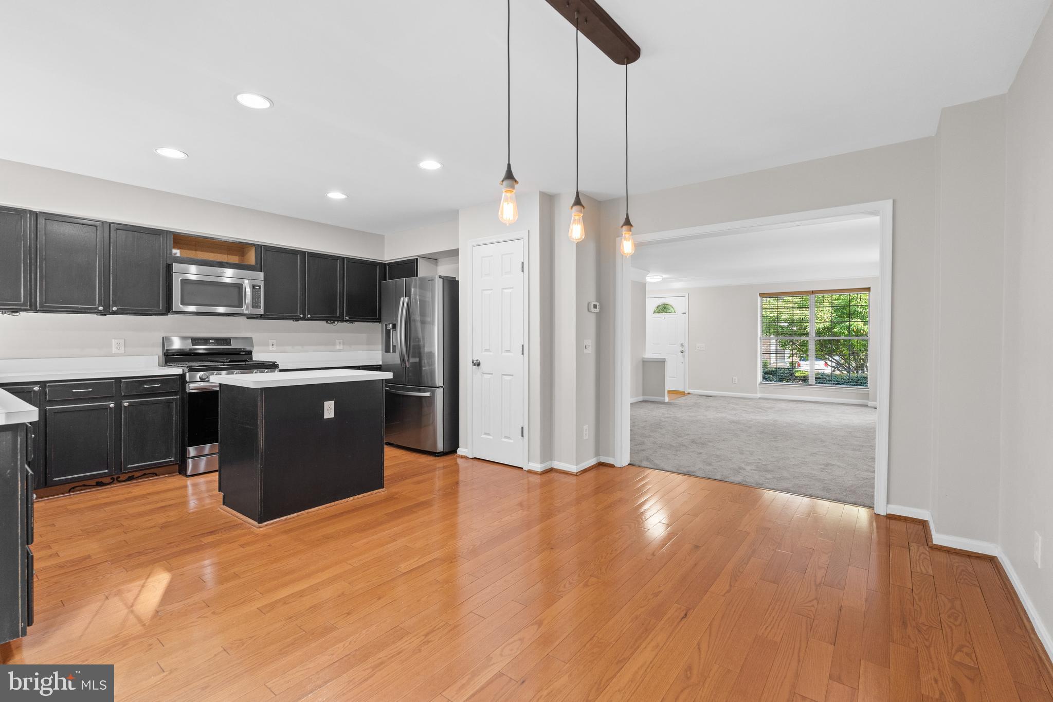 LAKE RIDGE - Residential Lease