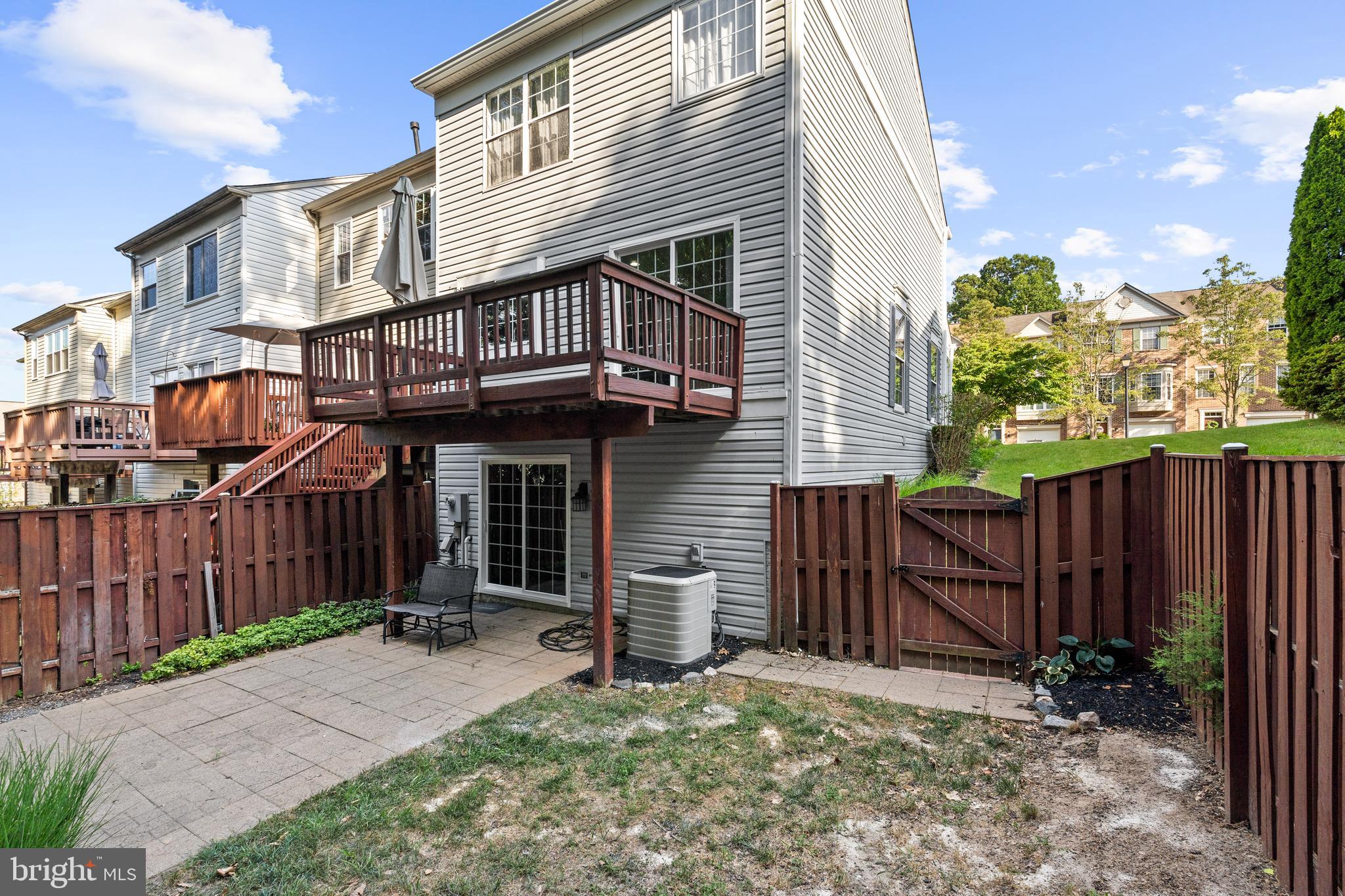 LAKE RIDGE - Residential Lease