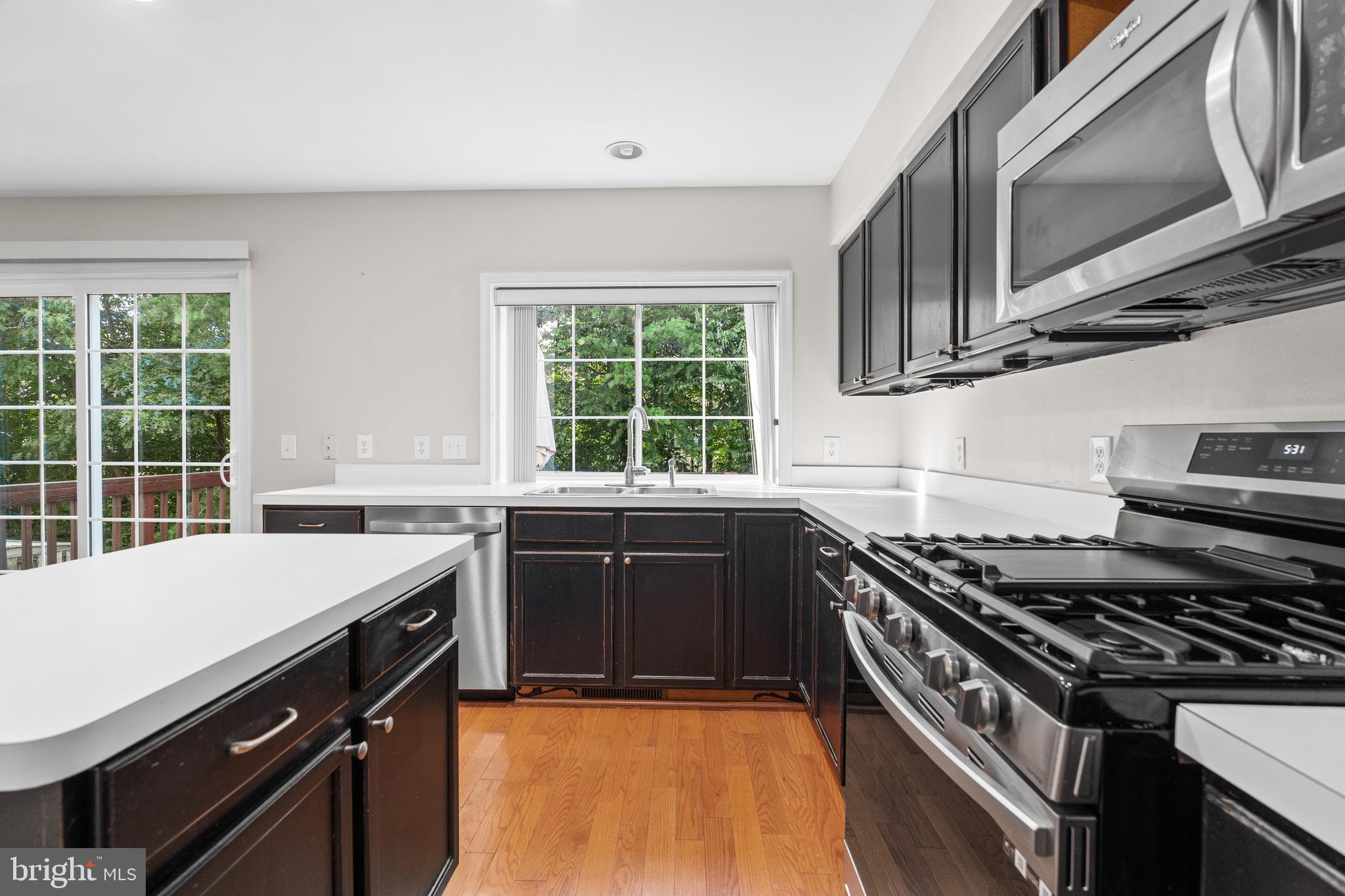 LAKE RIDGE - Residential Lease