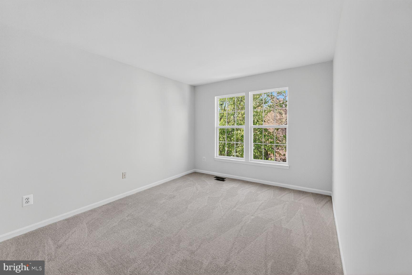 POLO FIELDS - Residential