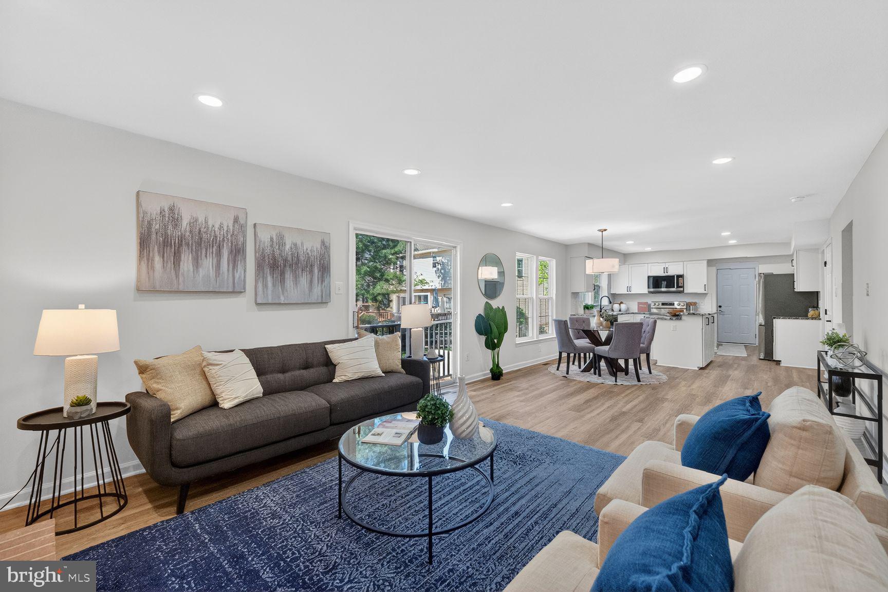 POLO FIELDS - Residential