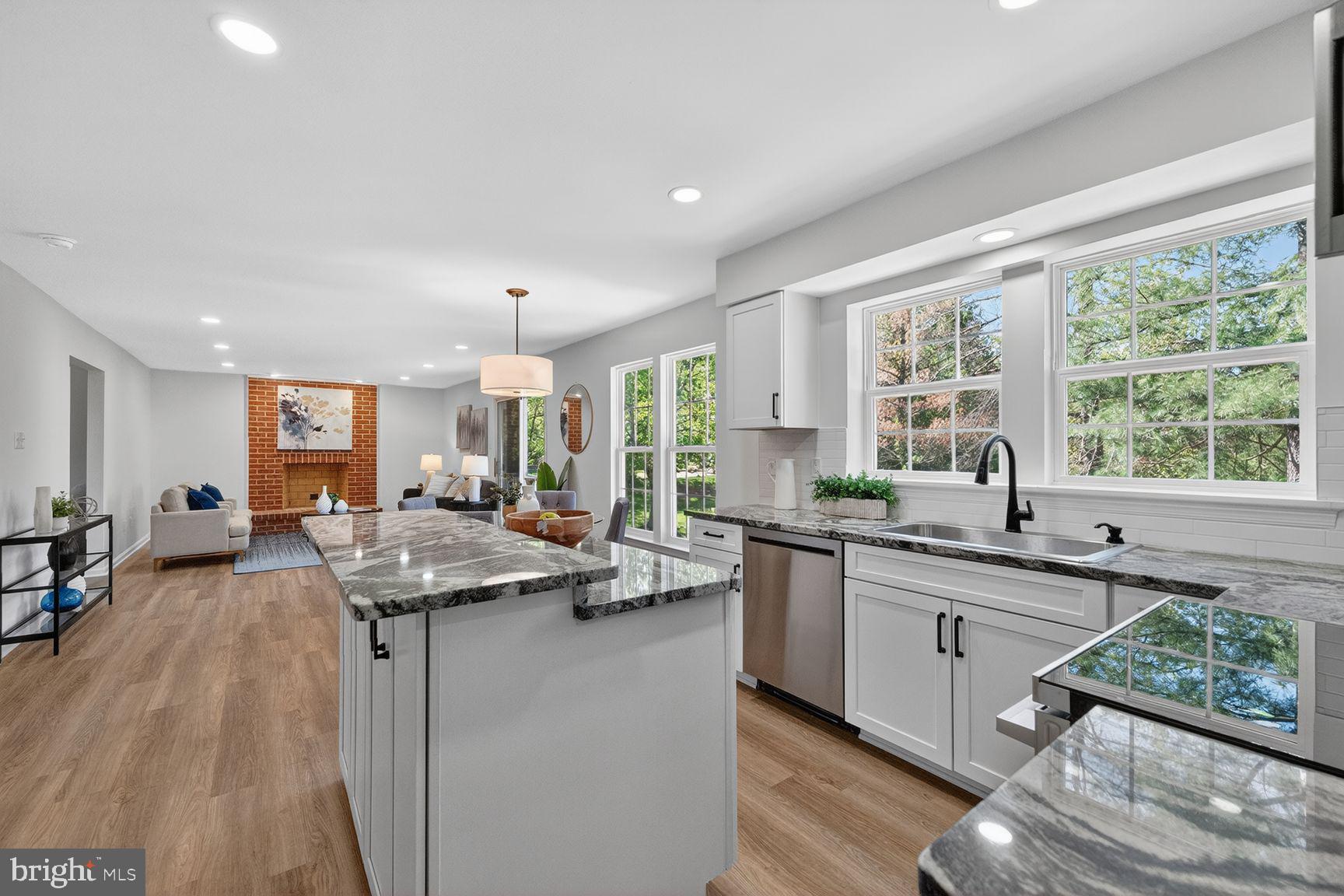 POLO FIELDS - Residential