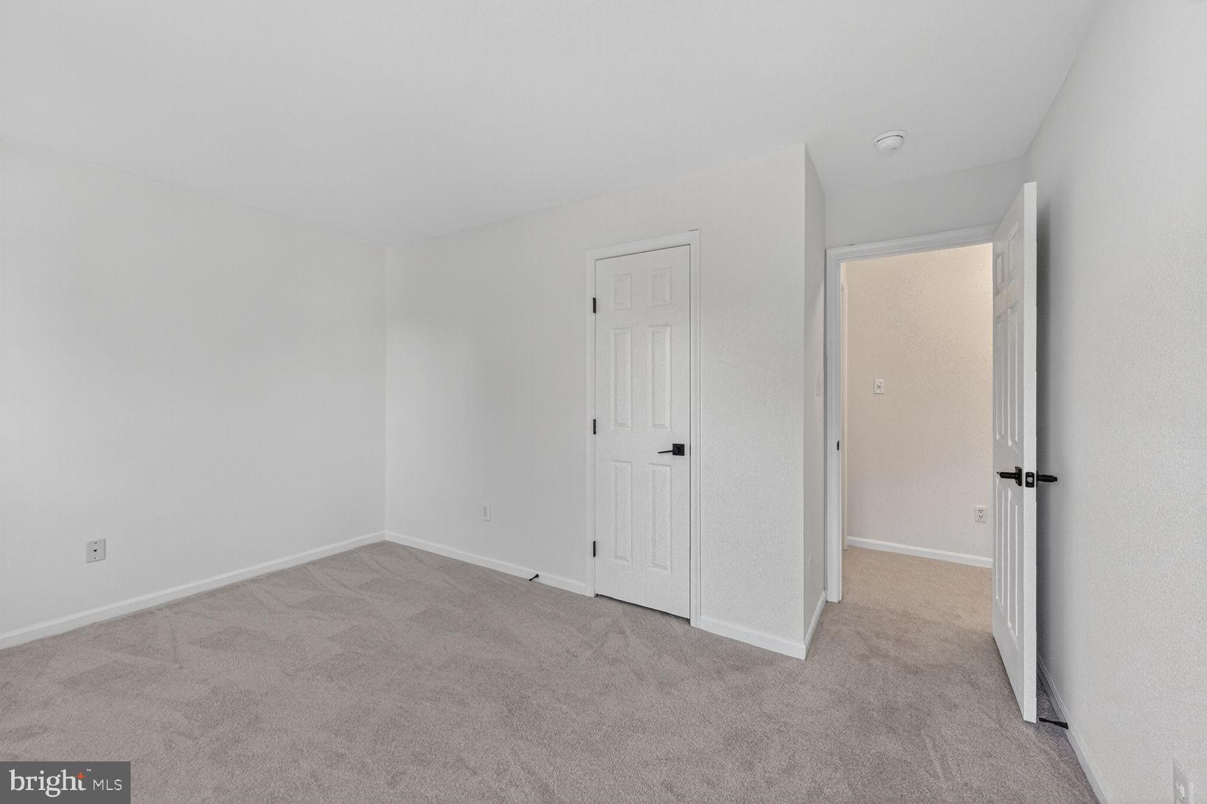 POLO FIELDS - Residential