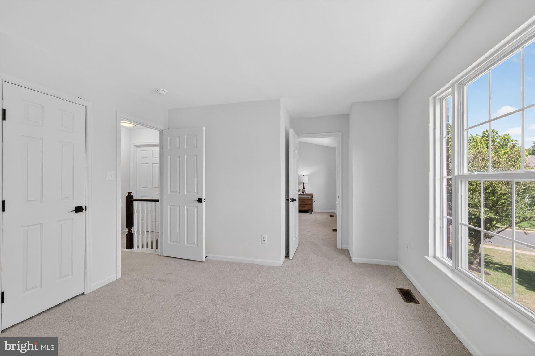 POLO FIELDS - Residential