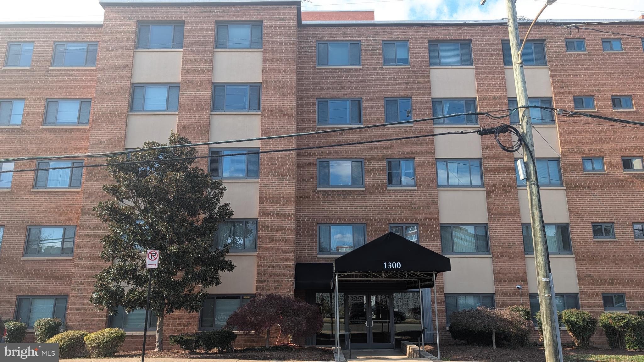 1300 S ARLINGTON RIDGE ROAD 702