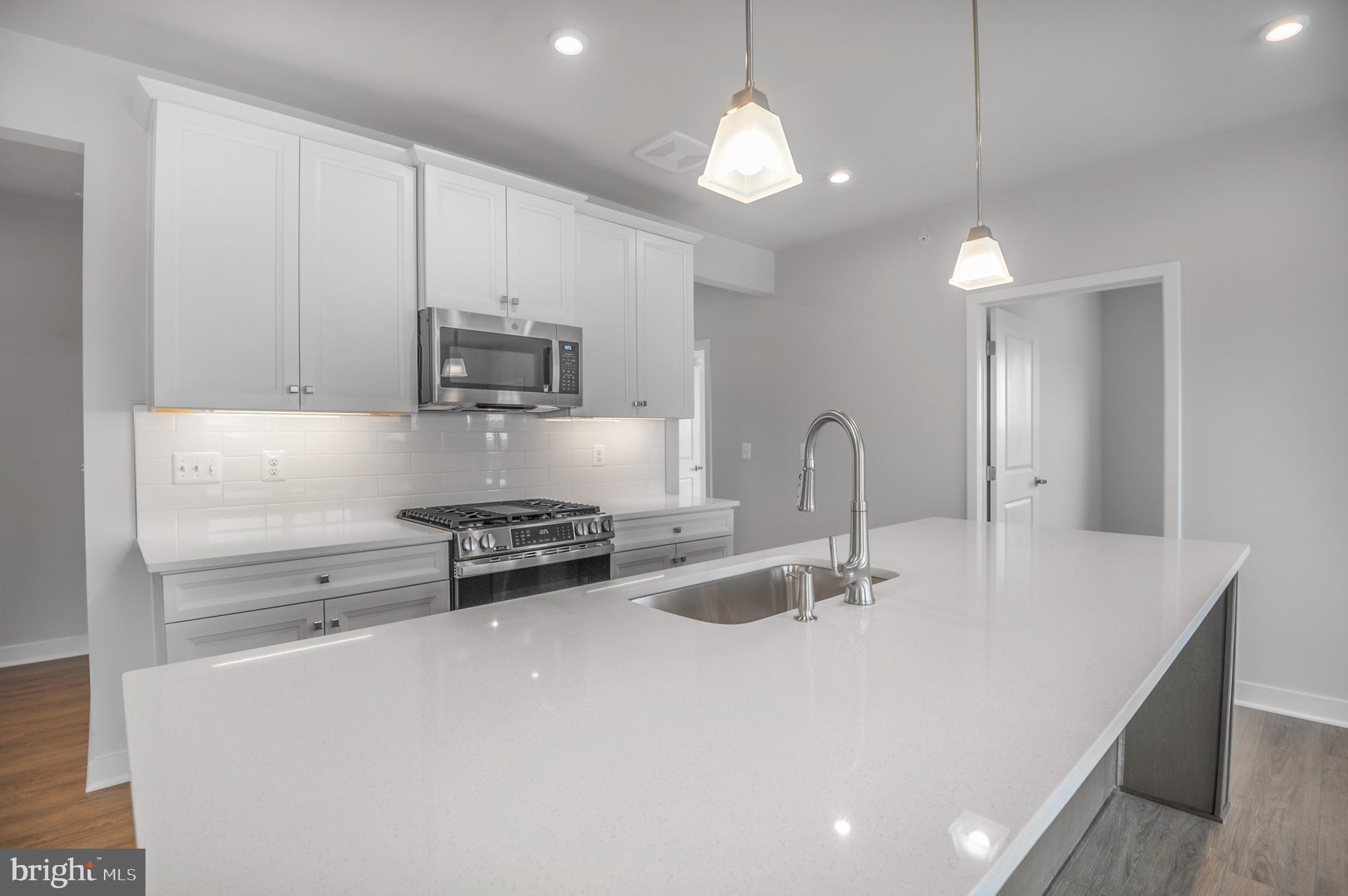 ELLIPSE AT WESTFIELDS - Residential Lease