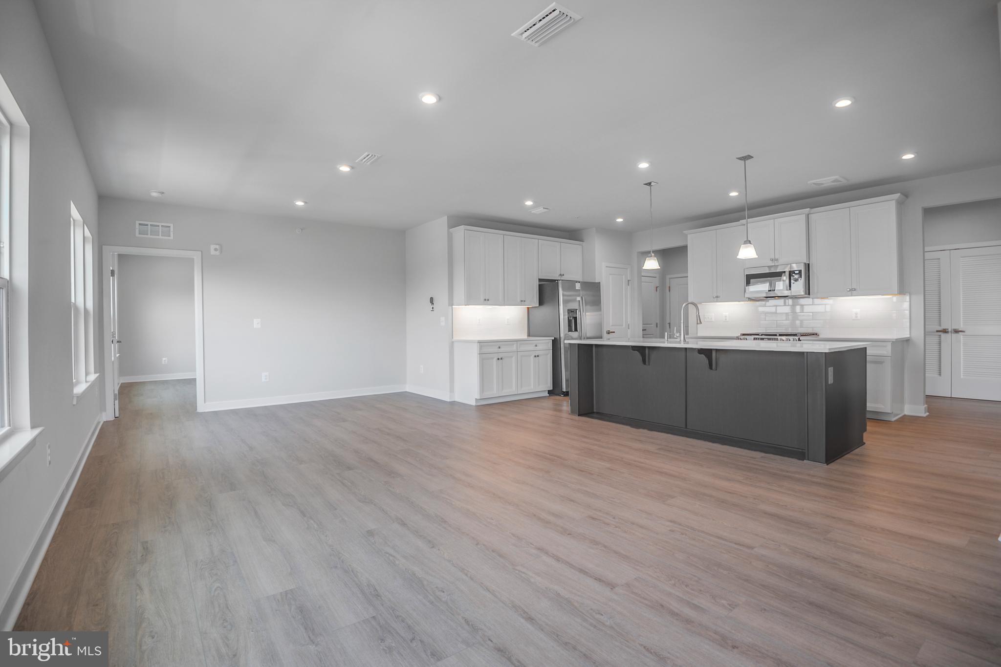 ELLIPSE AT WESTFIELDS - Residential Lease