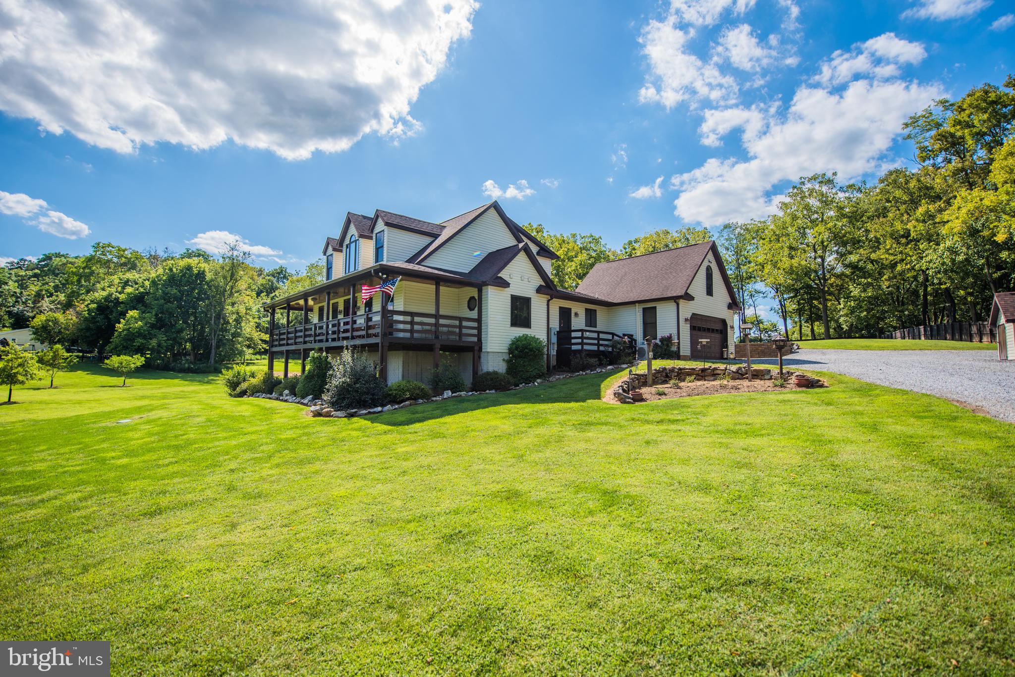 RIVERVIEW ESTATES - Residential