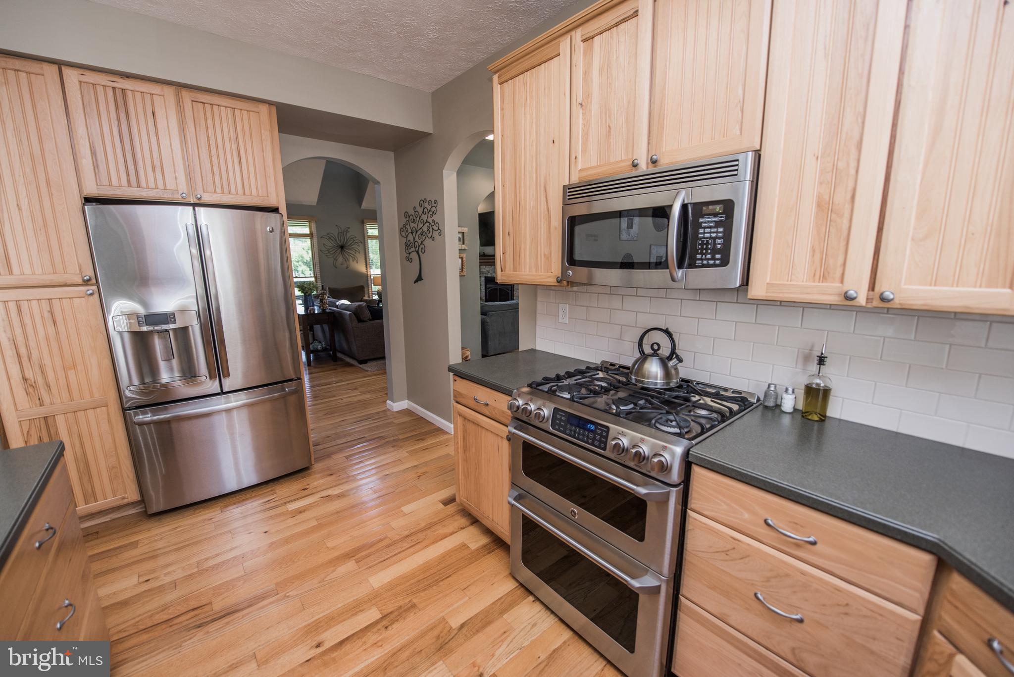 RIVERVIEW ESTATES - Residential