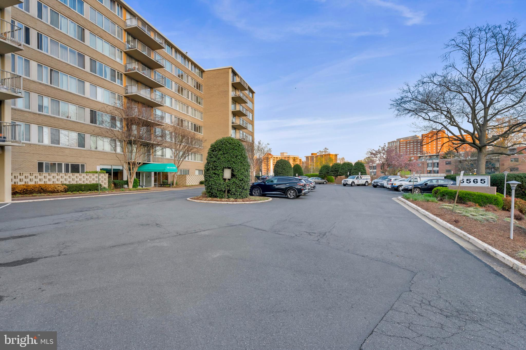 5565 COLUMBIA PIKE 115