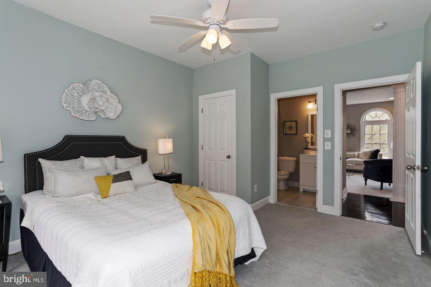 CEDAR HUNT - Residential Lease